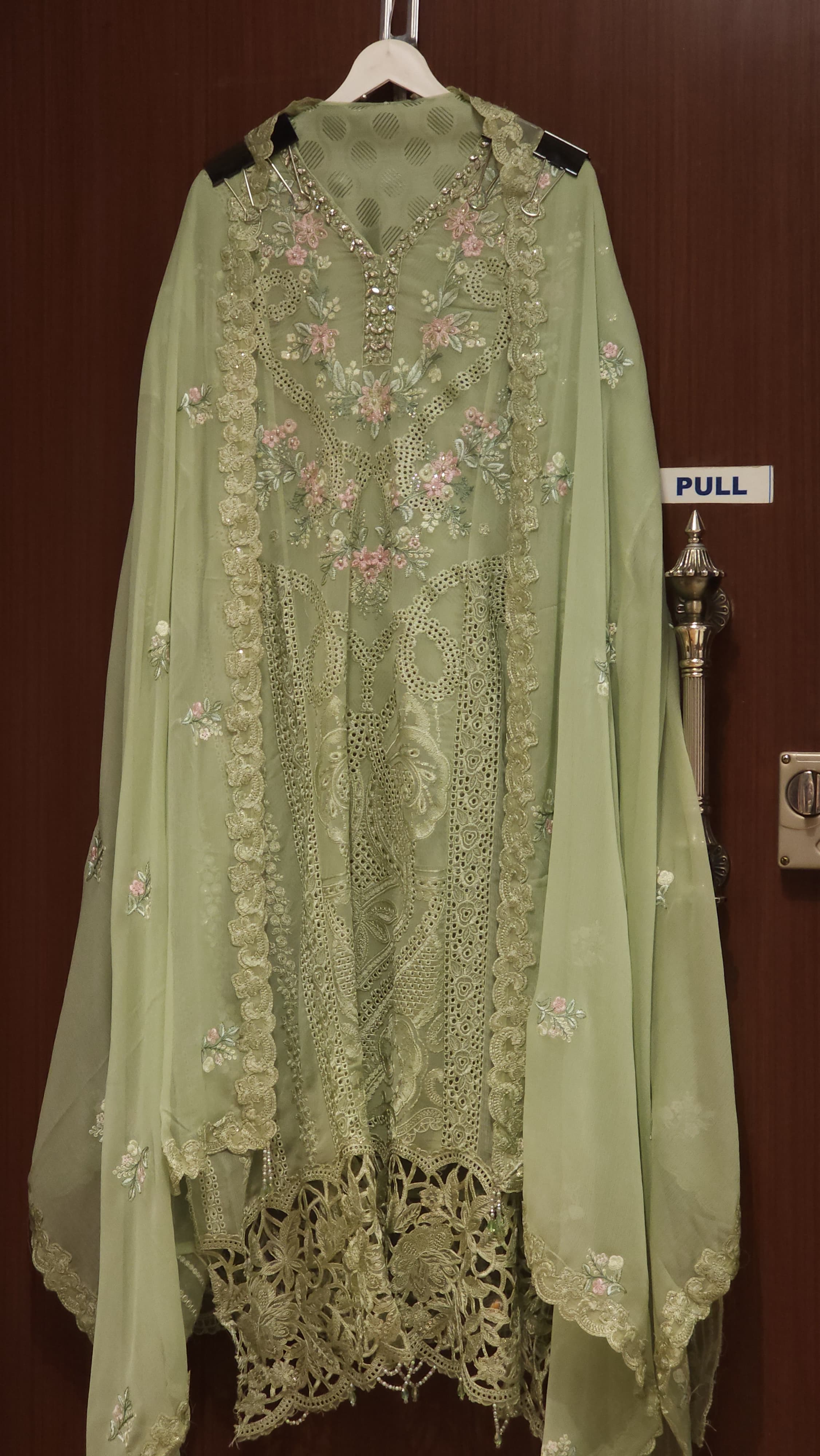 Luxury Pakistani Chiffon Embroidered Suit 1.O