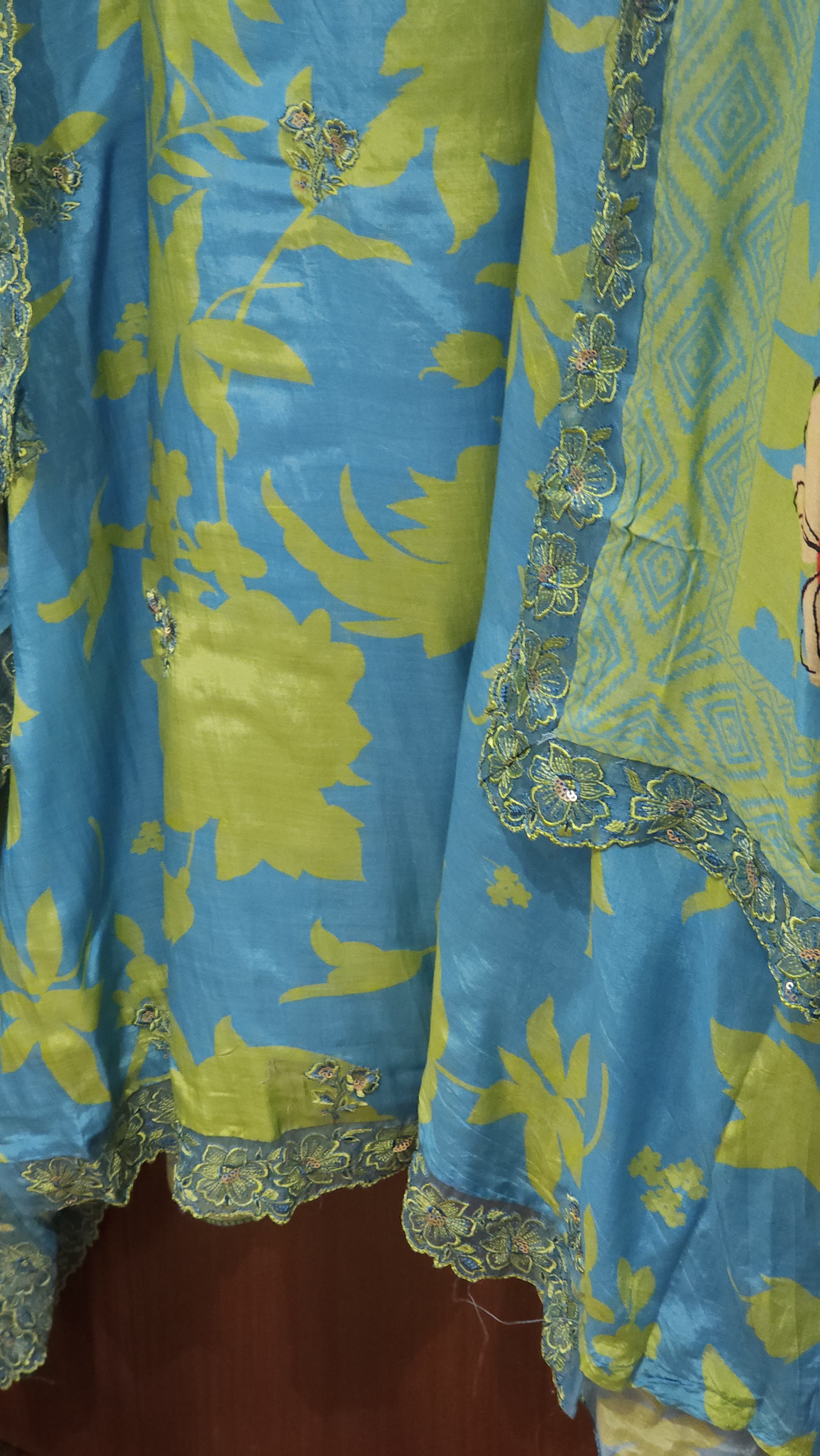 Cabana Print Pure Muslin Suit 6.O