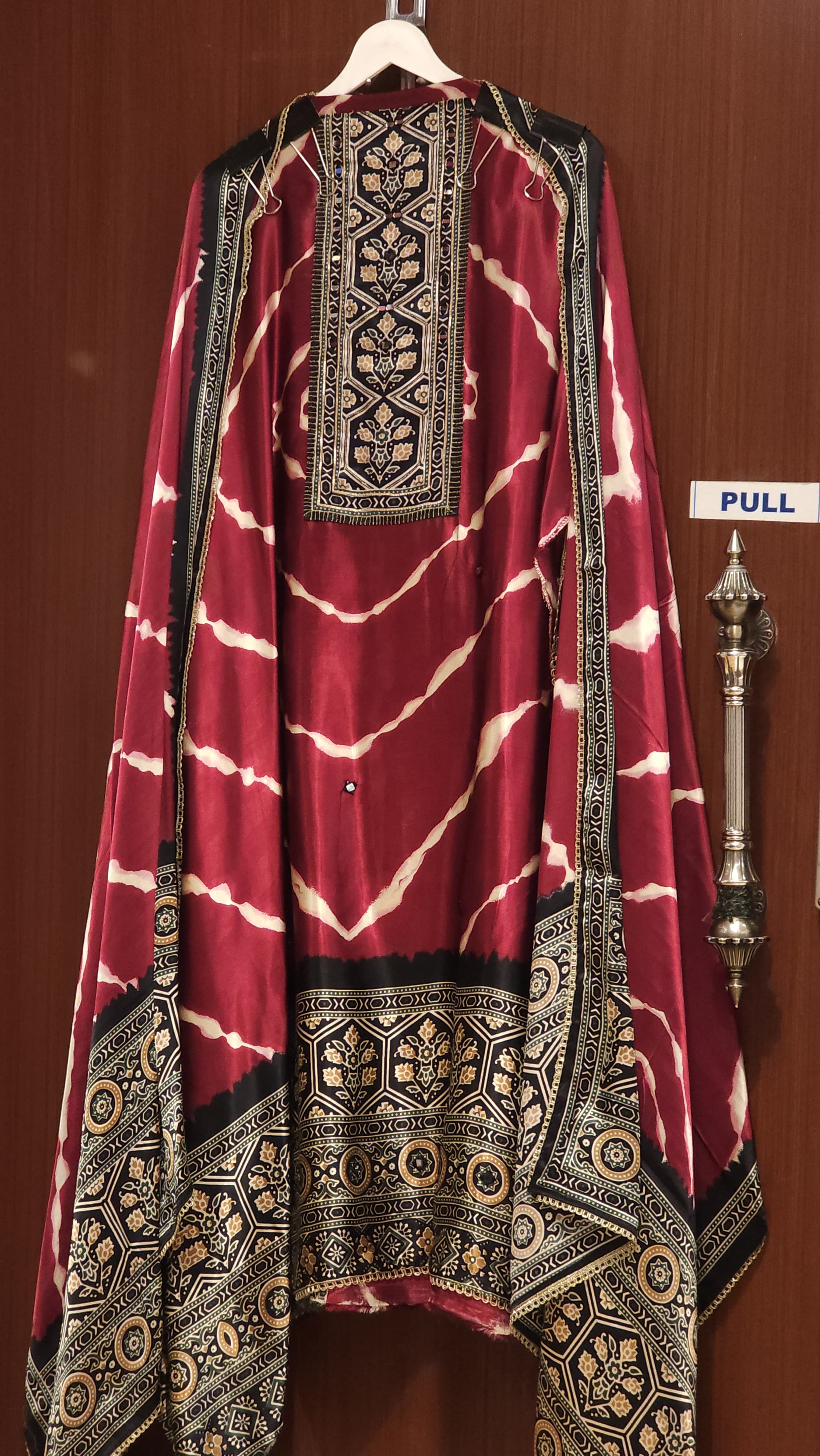 Gajji Silk 7.O with Ajrakh Bandhani Fusion Prints