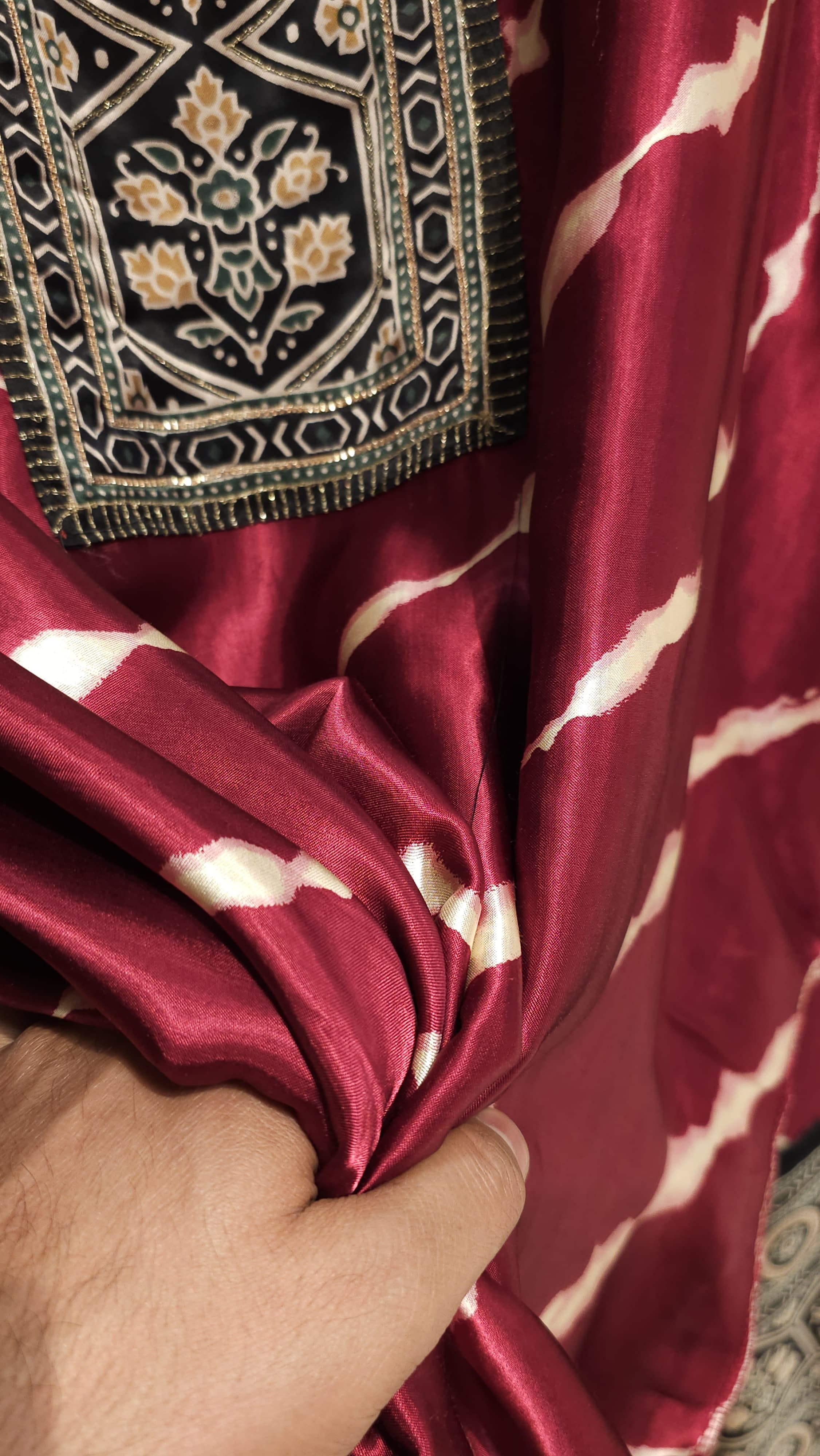 Gajji Silk 7.O with Ajrakh Bandhani Fusion Prints
