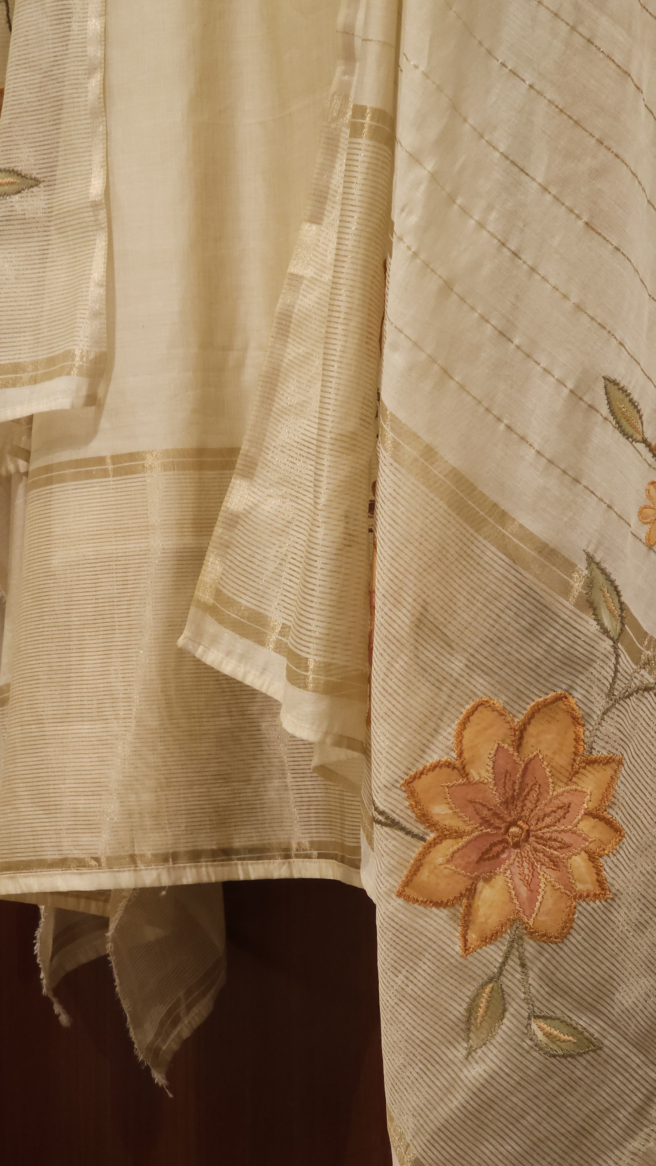 Jamdani Suit with Gold lurex & Brush Paint