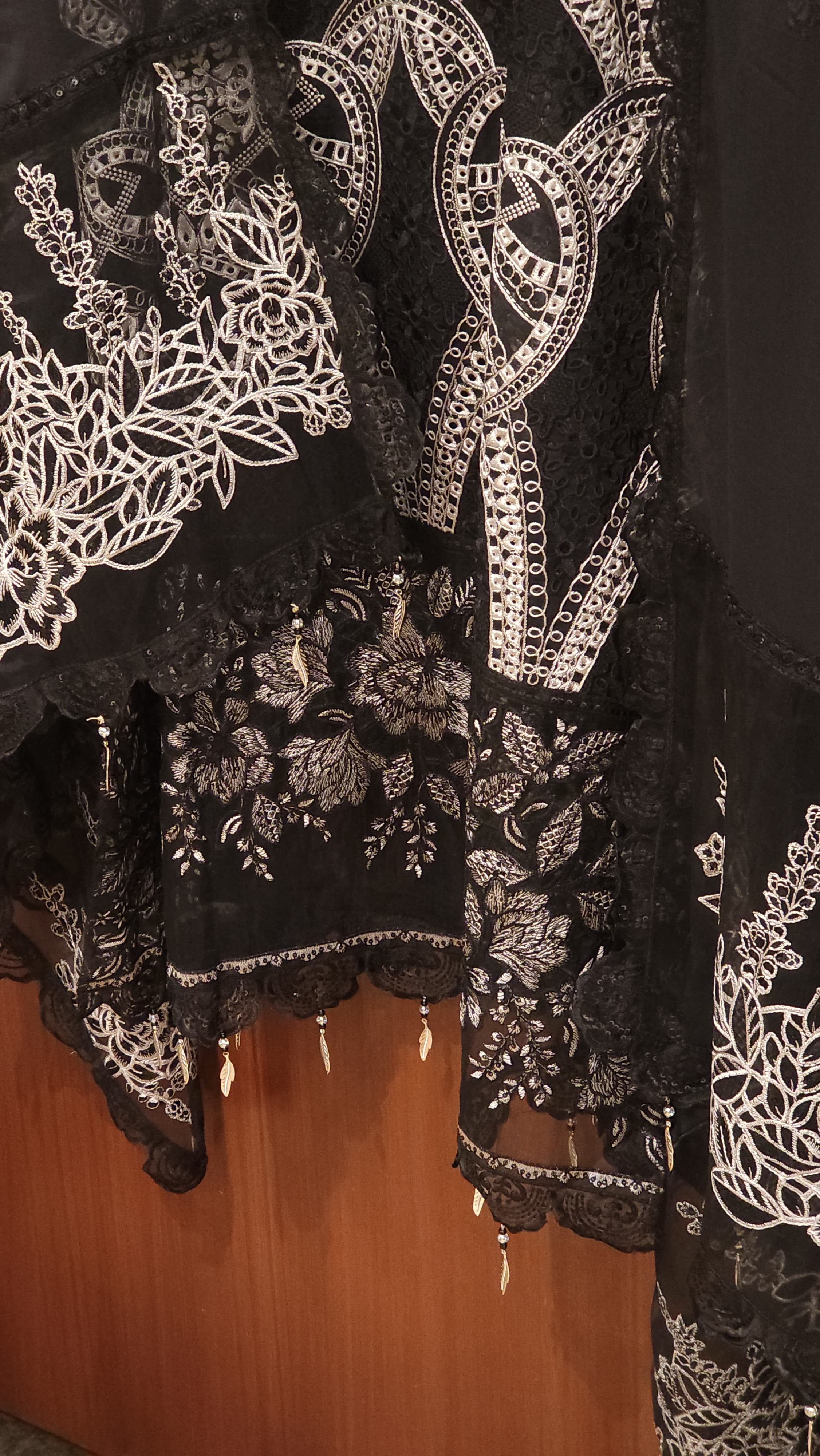 Luxury Pakistani Chiffon Embroidered Suit 2.O