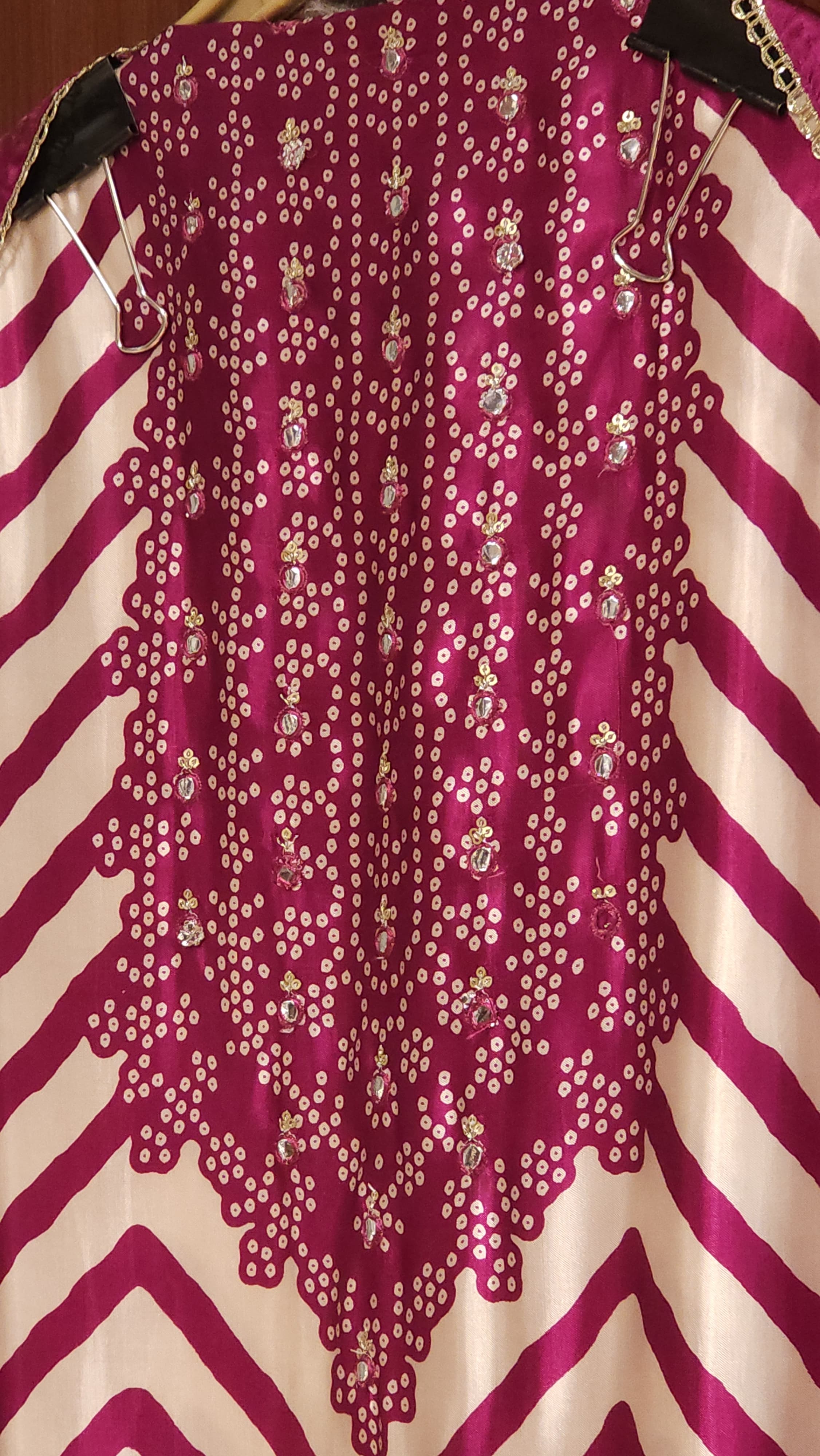 Gajji Silk 8.O with Bandhani & Zigzag Style Fusion