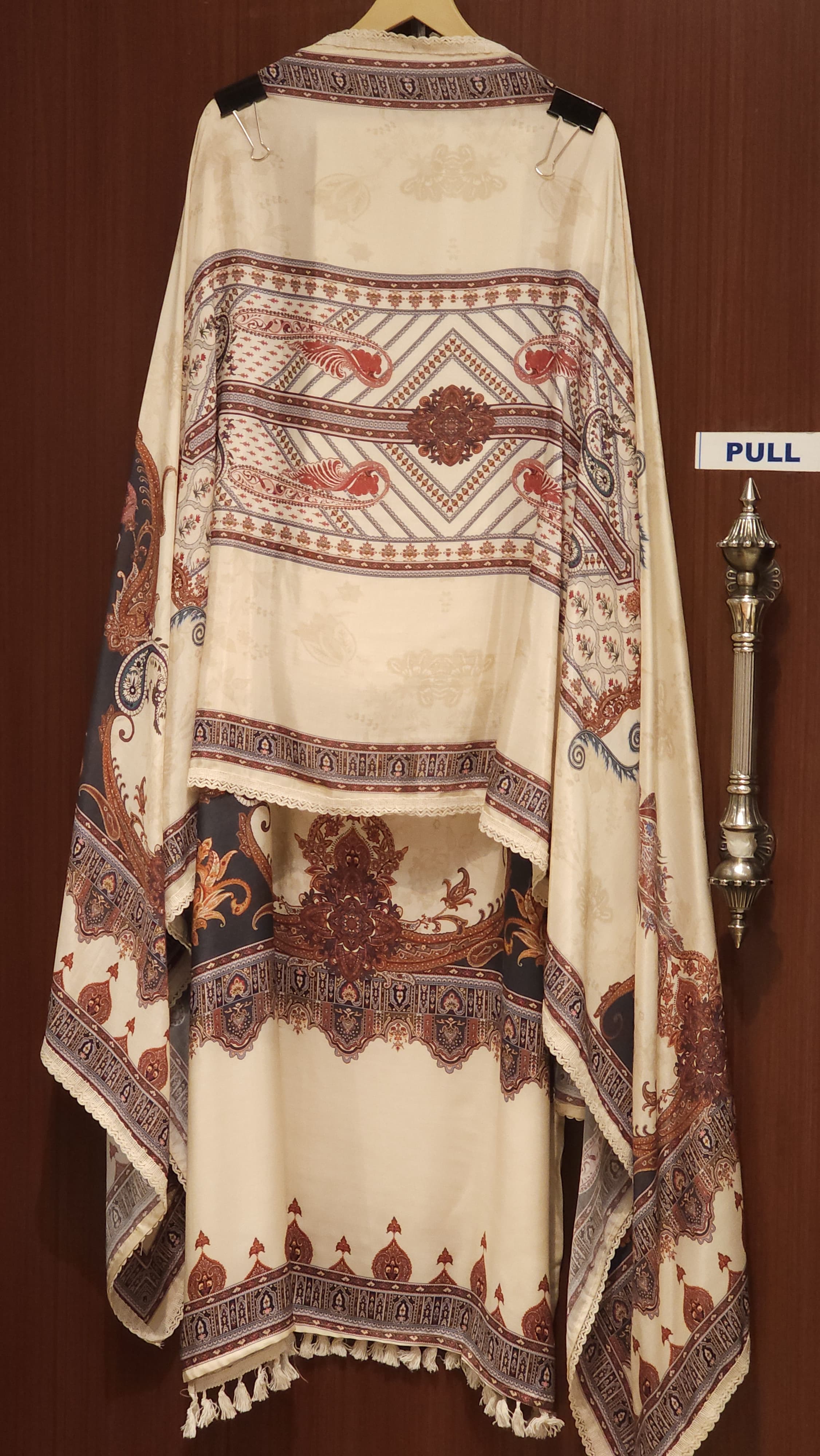Rear Pakistani Printed- Muslin Suit with handwork