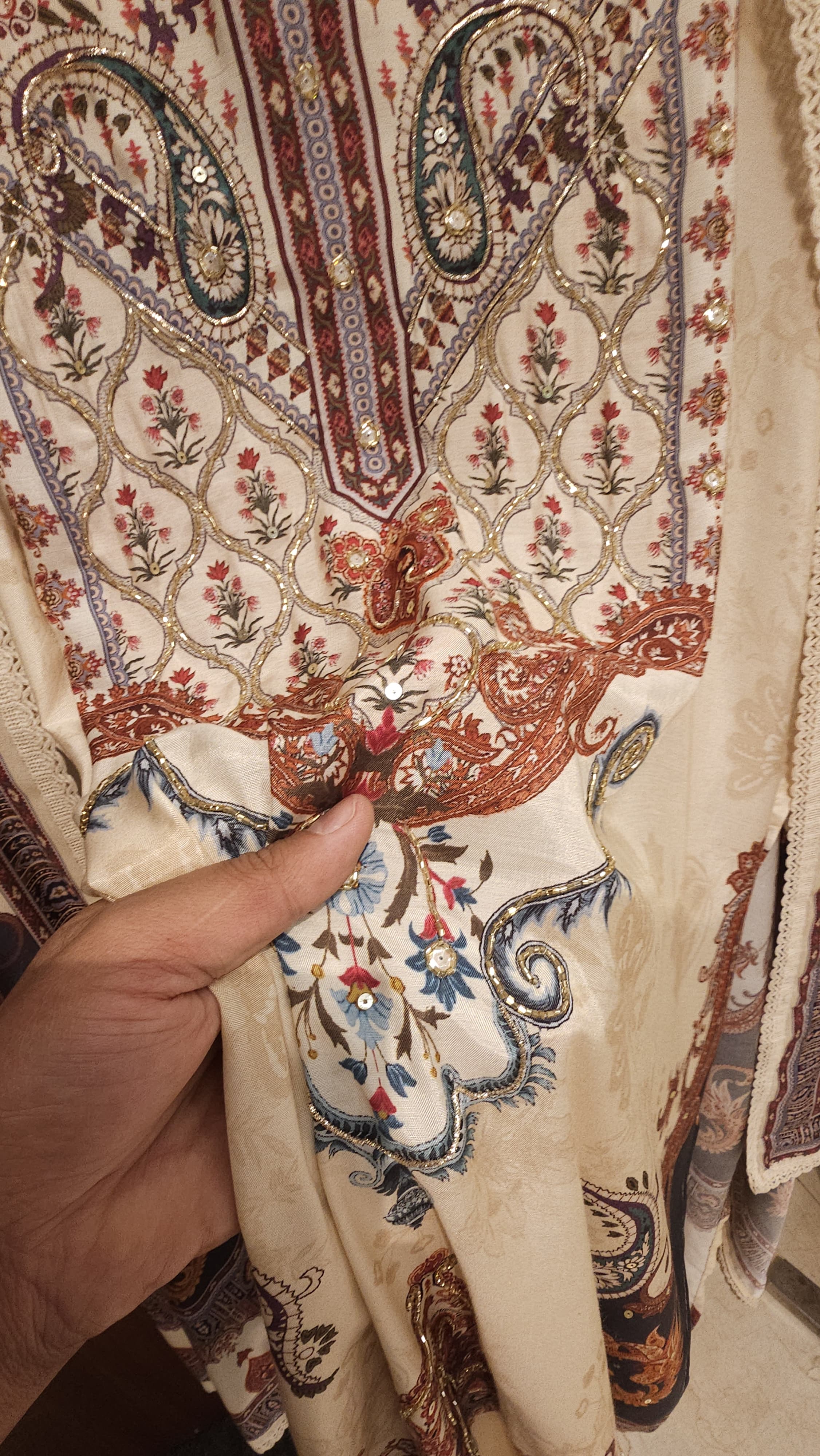 Rear Pakistani Printed- Muslin Suit with handwork