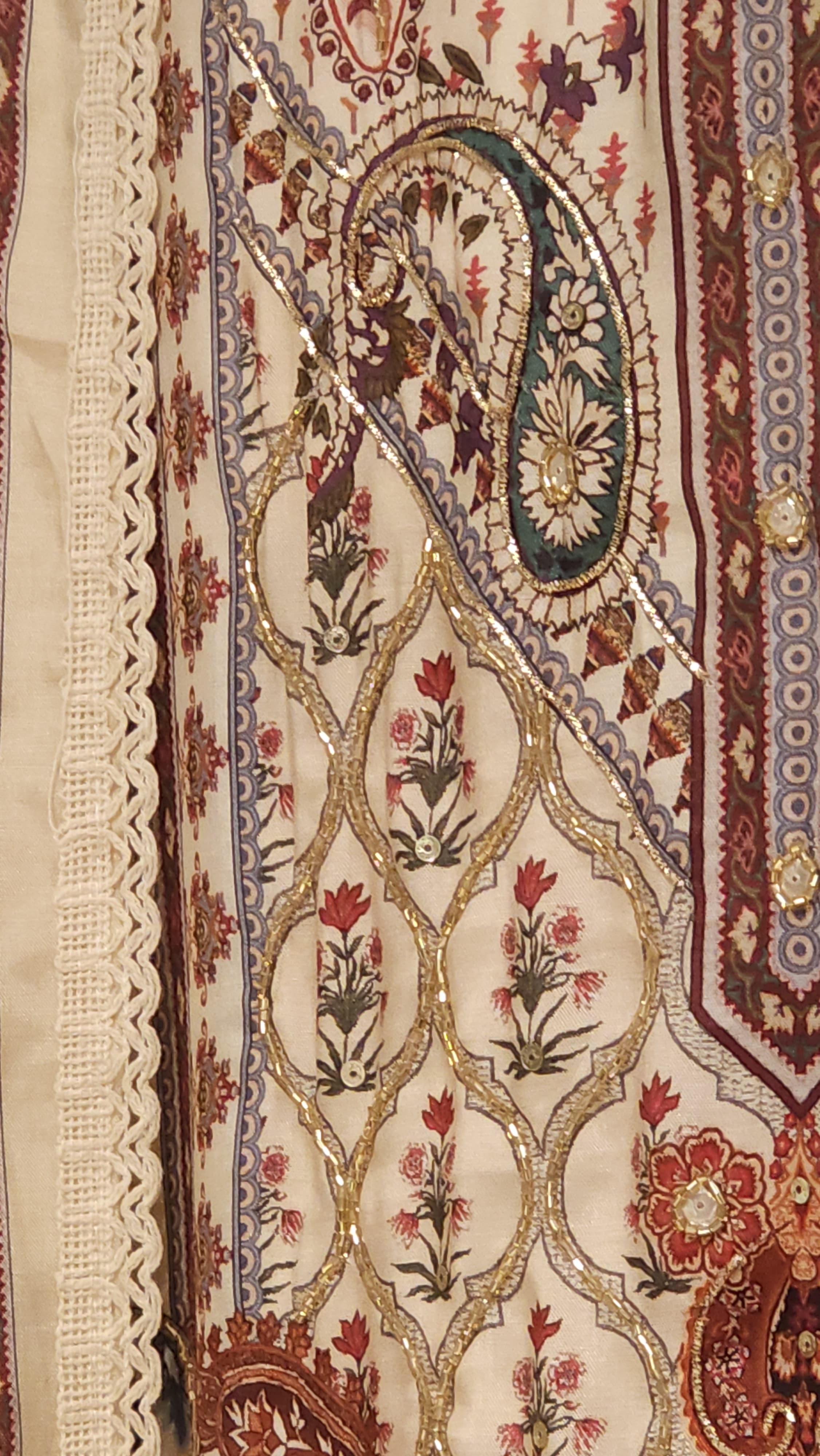 Rear Pakistani Printed- Muslin Suit with handwork