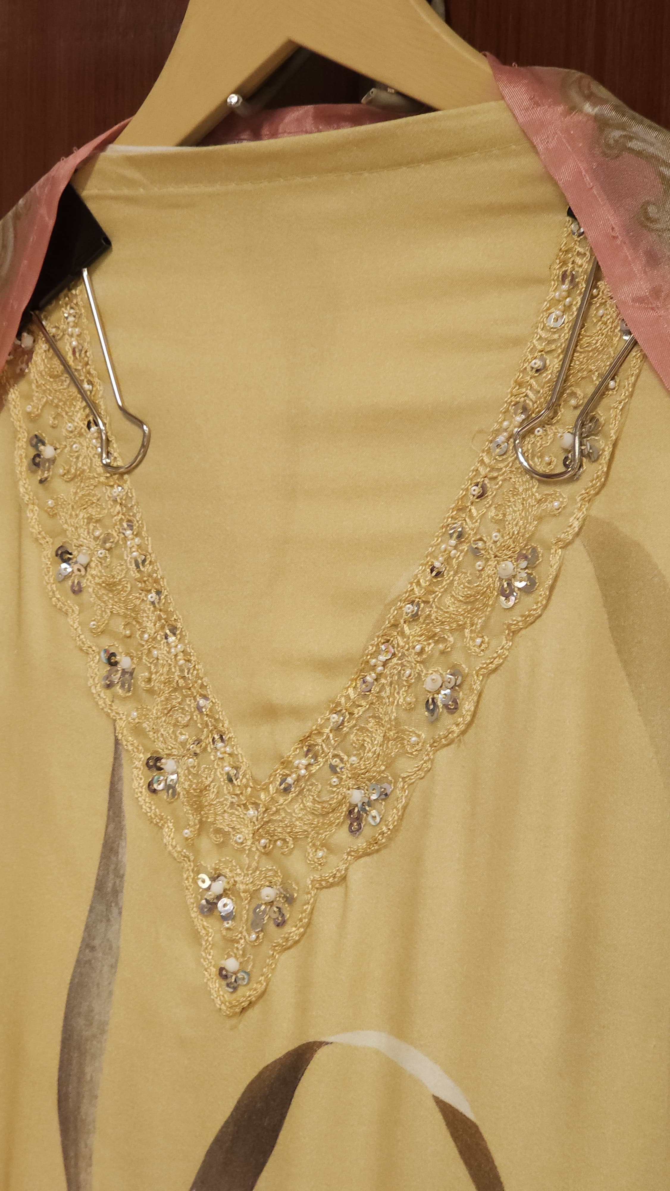 Premium Modal Muslin 2.O with chinnon dupatta