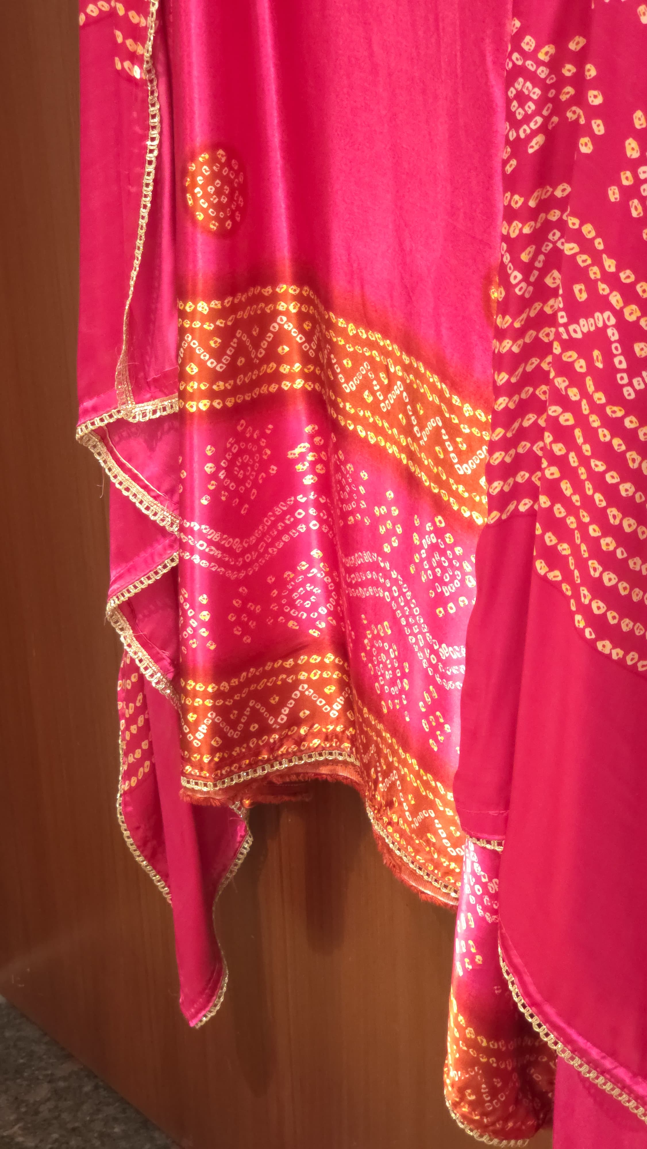 Gajji Silk 9.O with Bandhani Prints