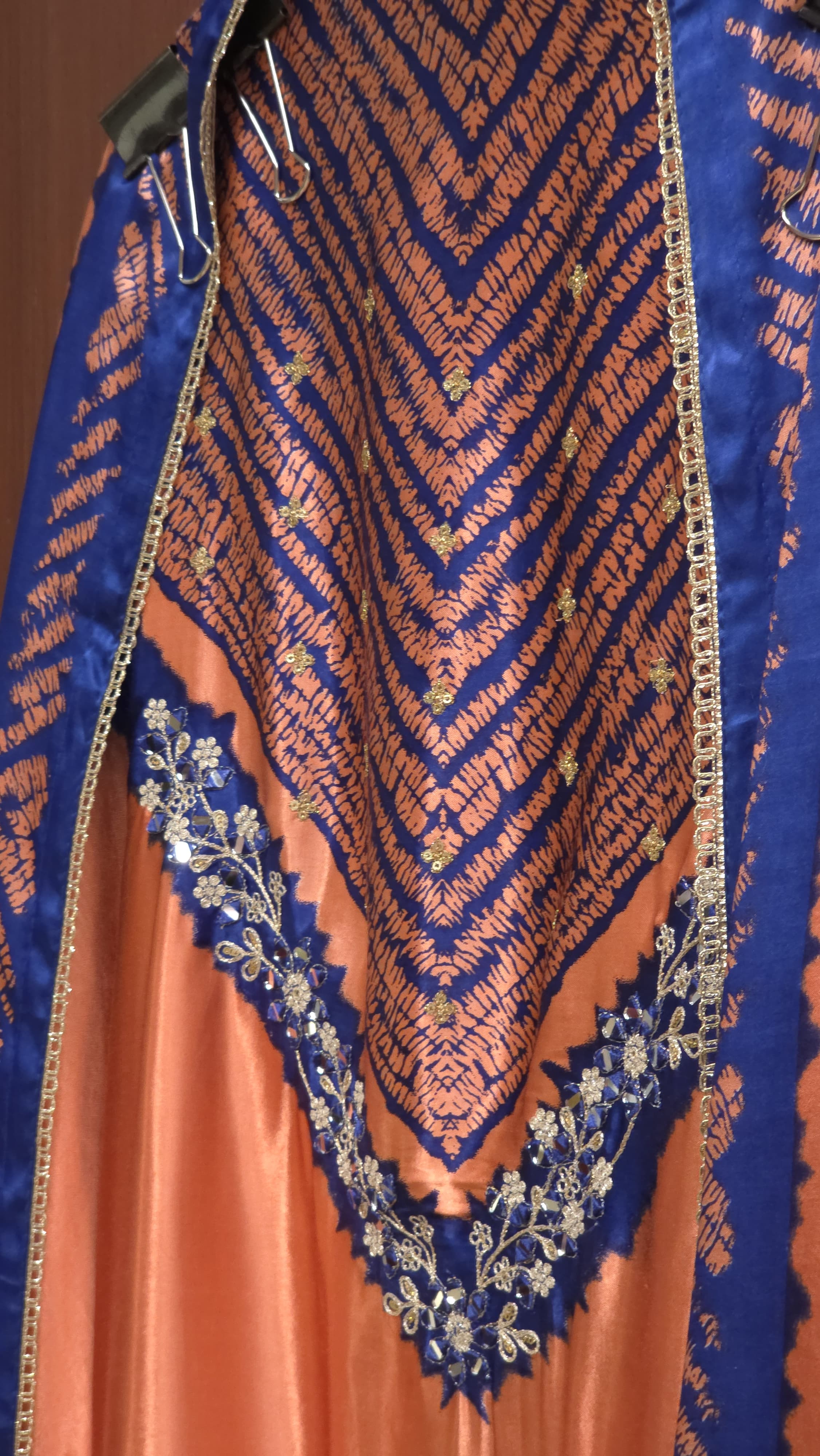 Gajji Silk 10.O with Bandhani & Ombre Shading Fusion