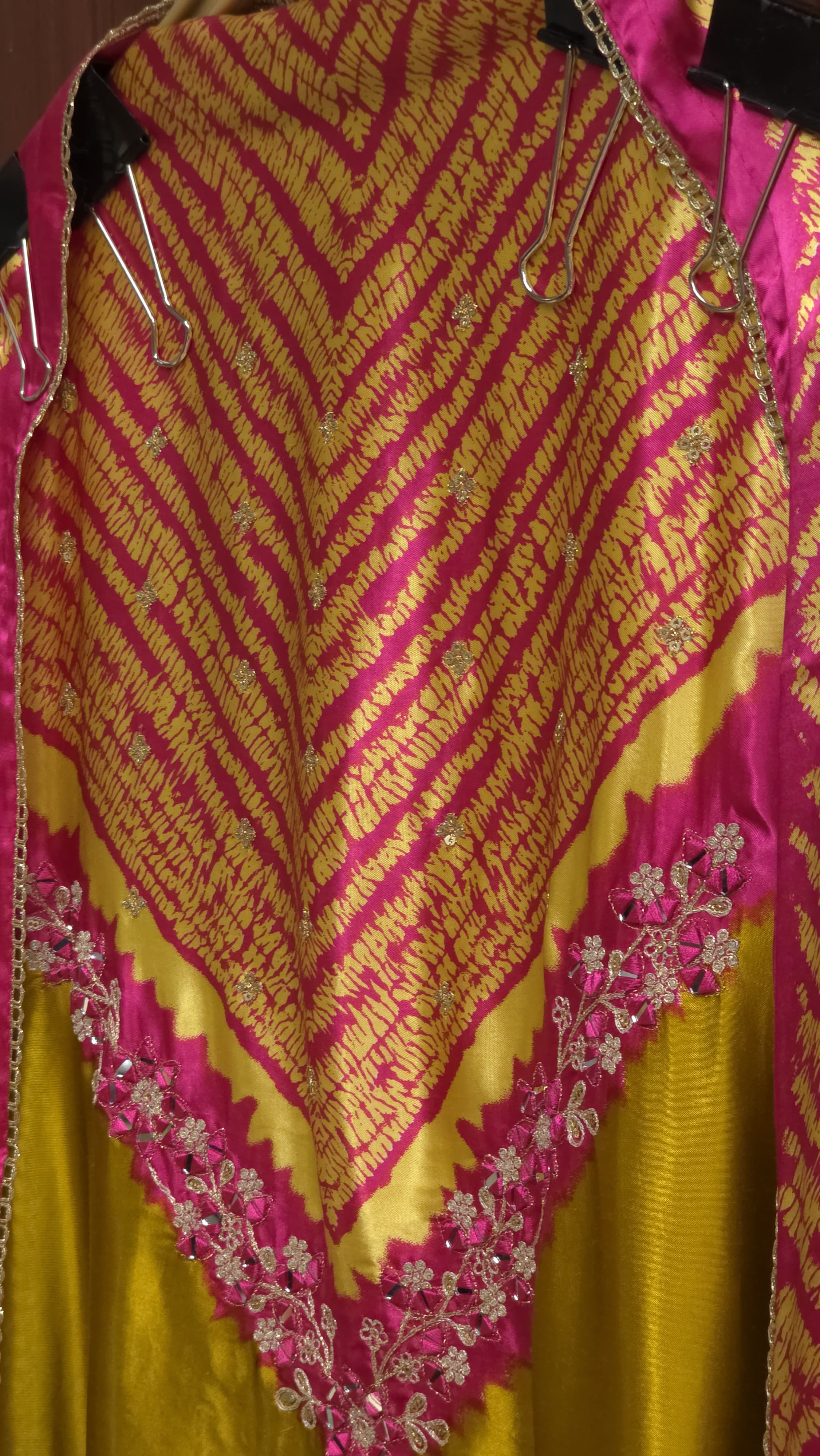 Gajji Silk 10.O with Bandhani & Ombre Shading Fusion