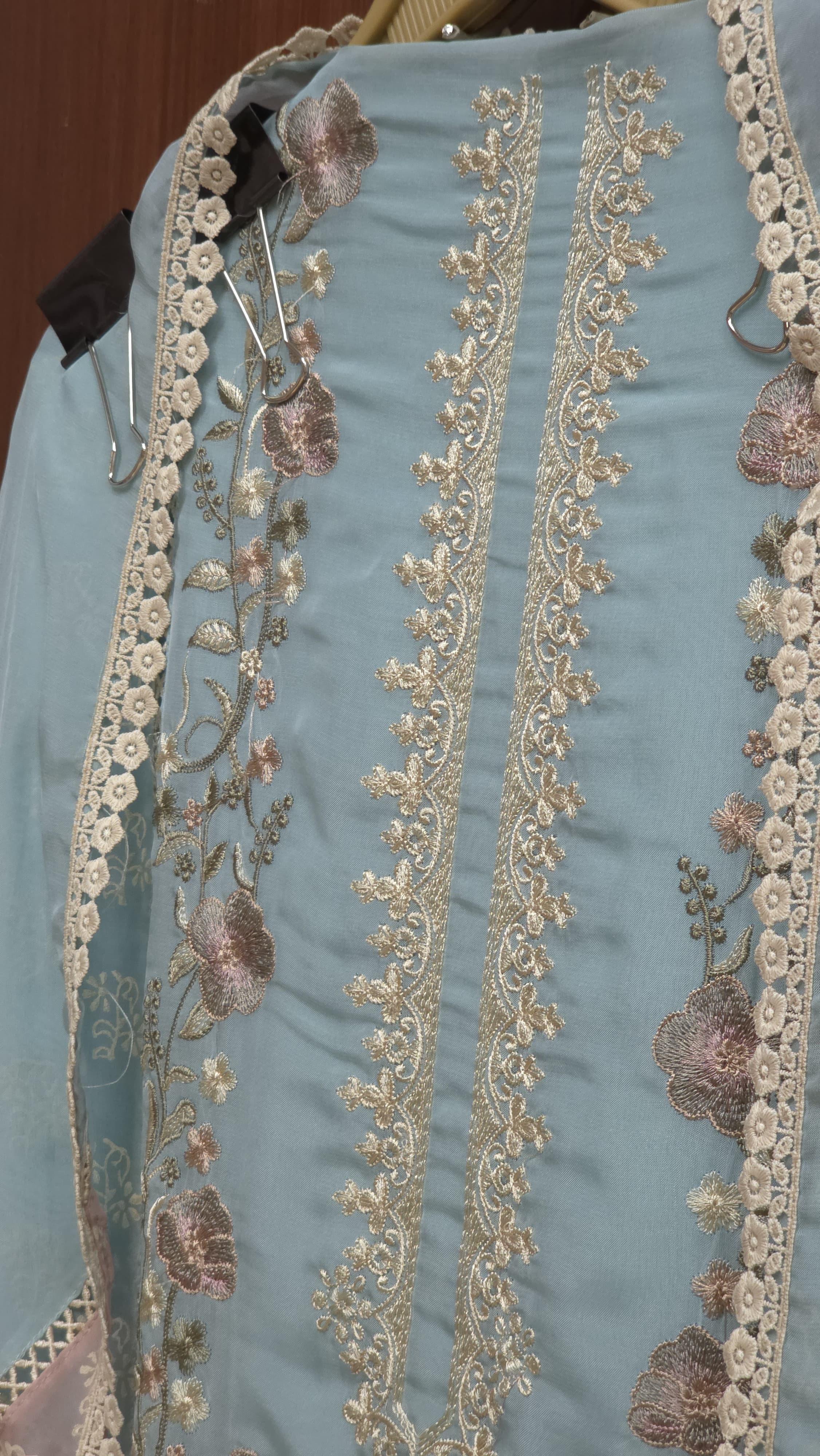 Exhibition's Choice Pakistani Organza Suit 1.O