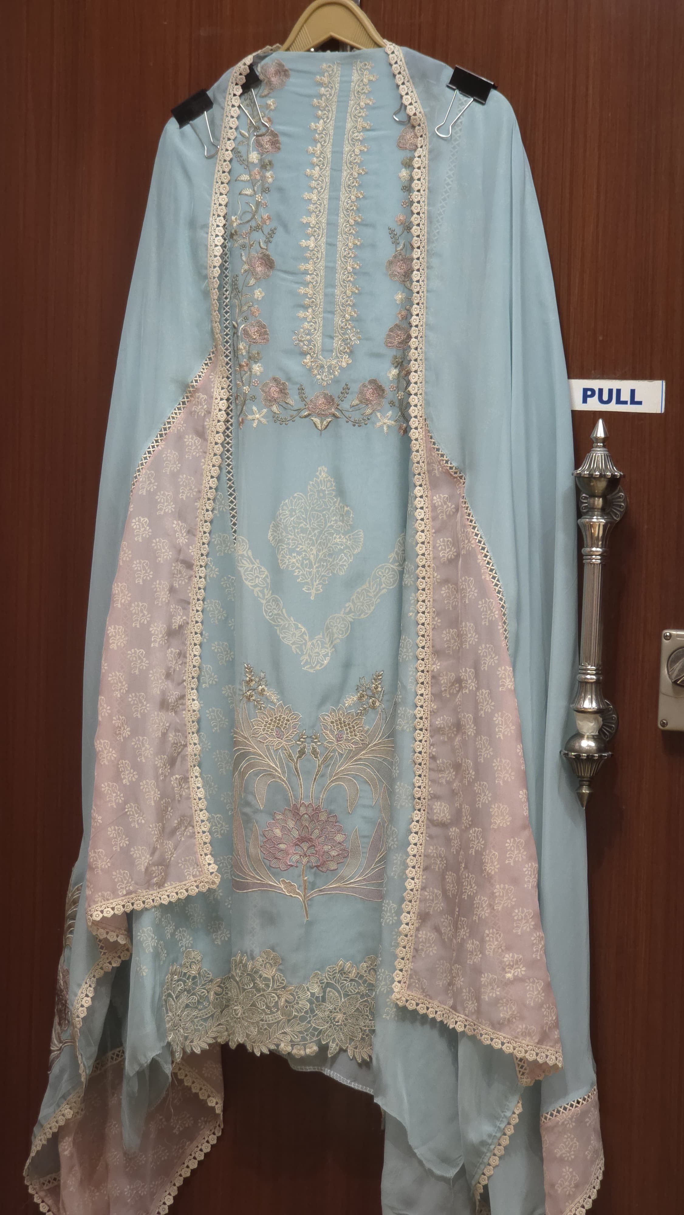 Exhibition's Choice Pakistani Organza Suit 1.O