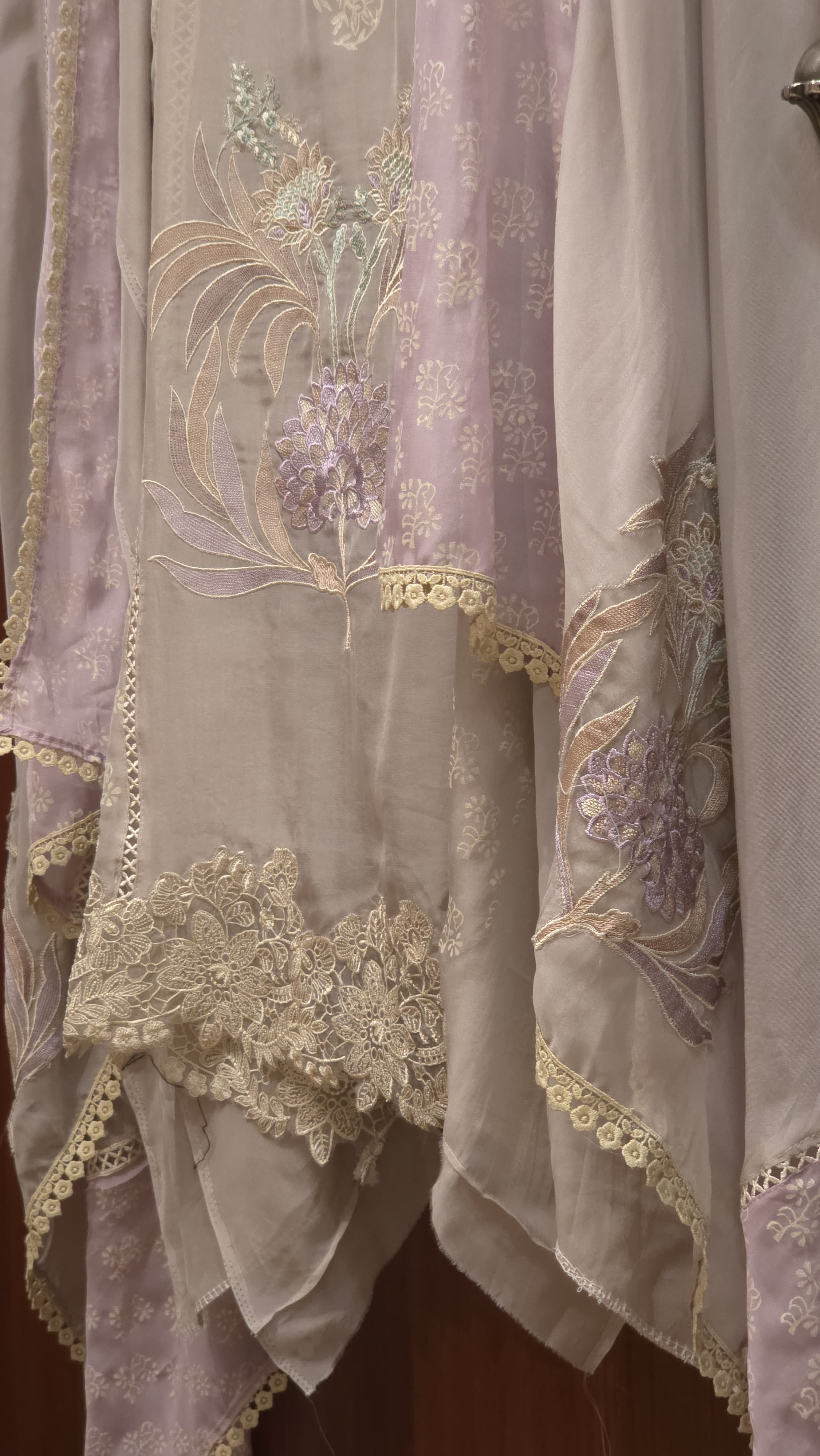 Exhibition's Choice Pakistani Organza Suit 1.O
