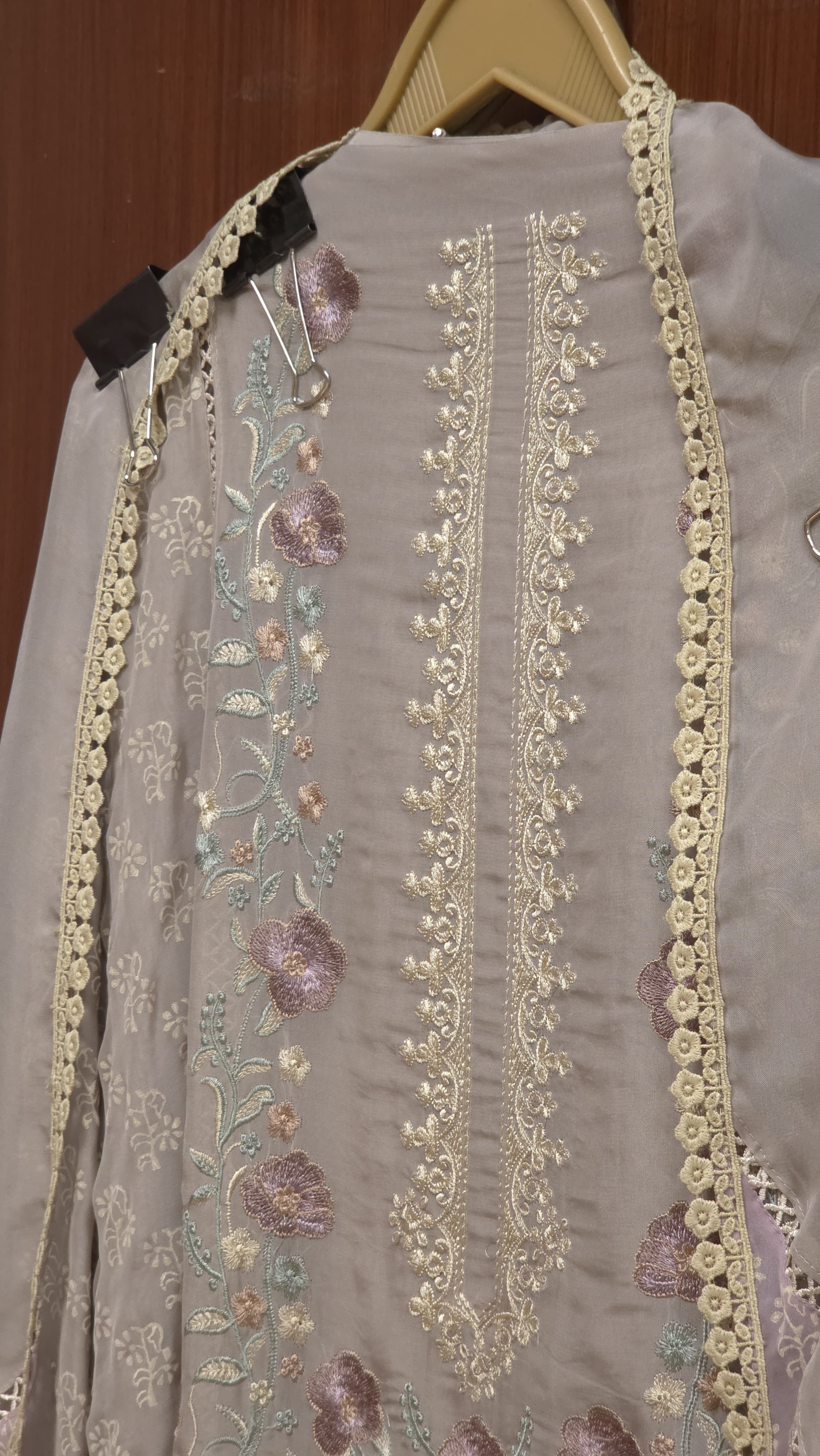 Exhibition's Choice Pakistani Organza Suit 1.O
