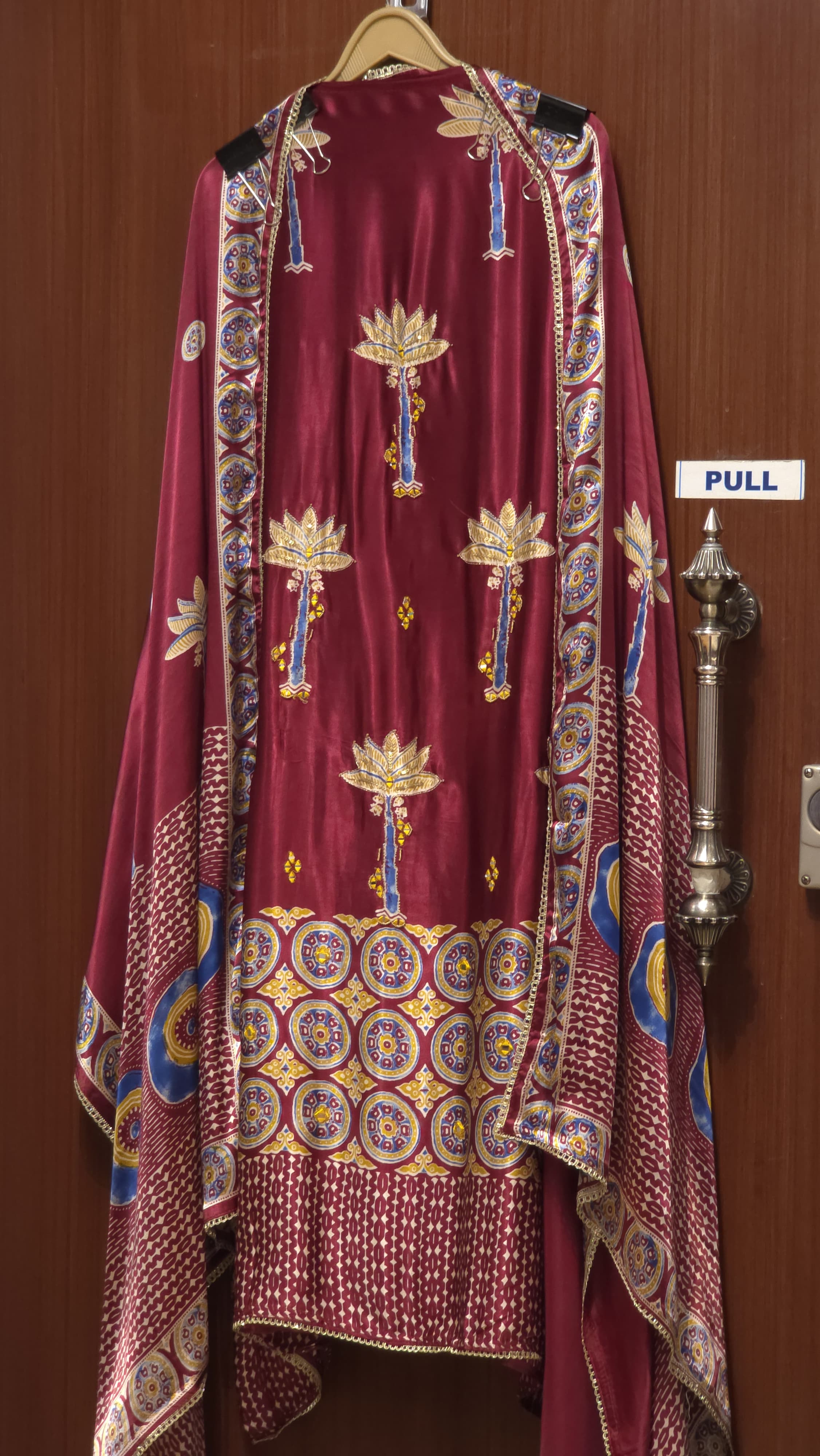 Gajji Silk 11.O with Tropical & Ajrakh Fusion Prints
