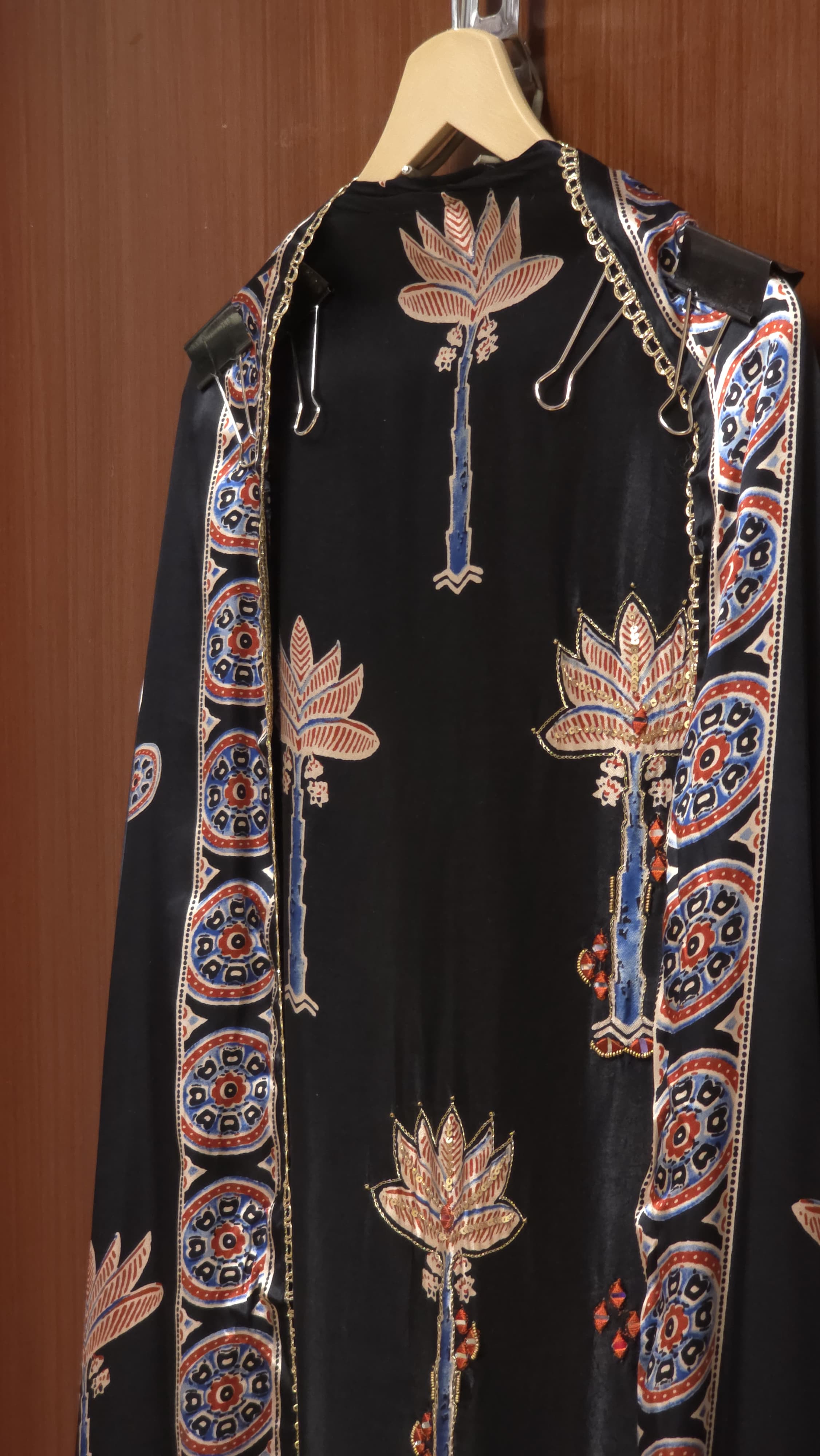 Gajji Silk 11.O with Tropical & Ajrakh Fusion Prints