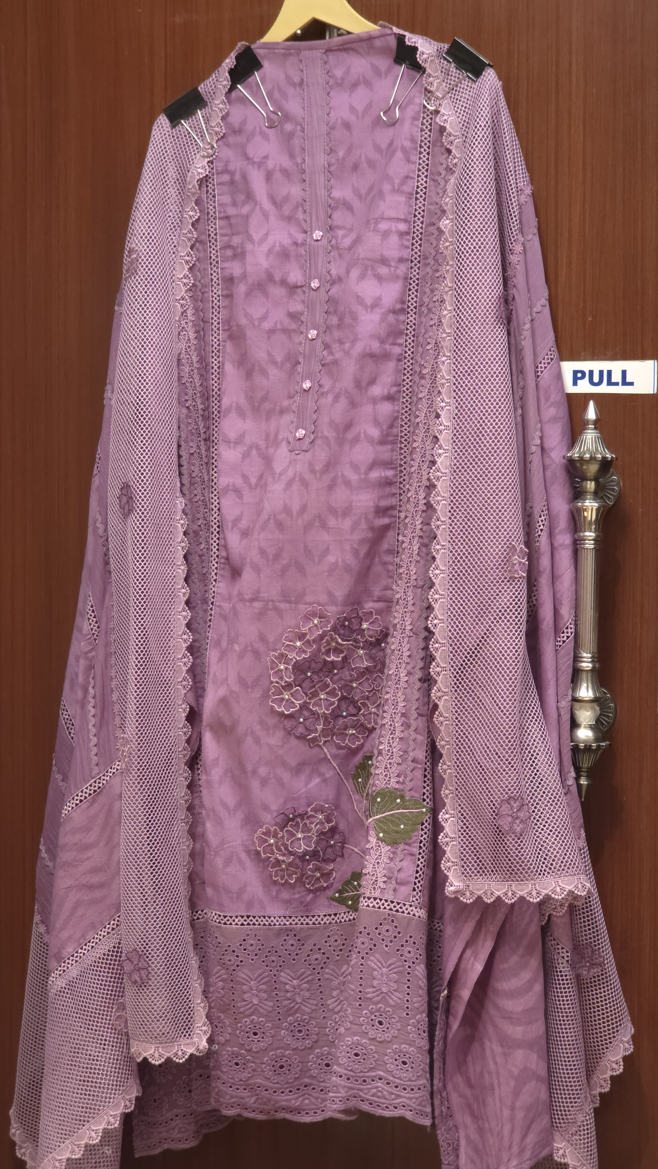 Woven Cotton Suit- 3D floral embroidery, Layered Jaali Dupatta