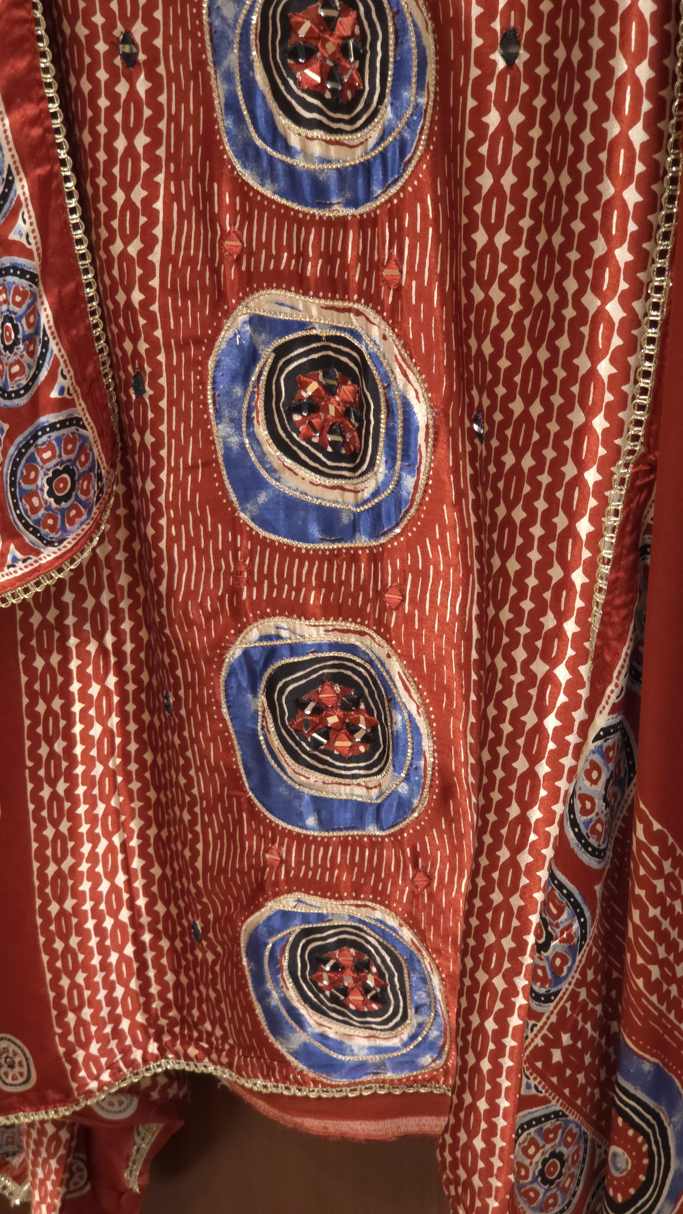 Gajji Silk 12.O with Jaipuri Shibori Prints