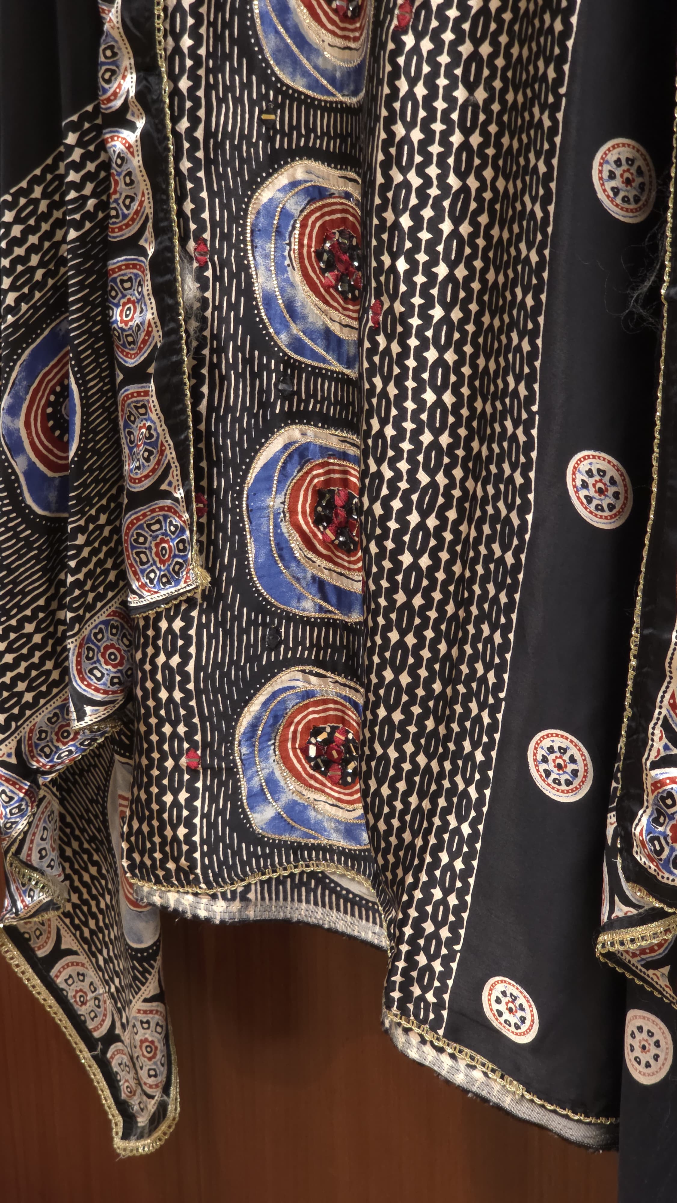 Gajji Silk 12.O with Jaipuri Shibori Prints
