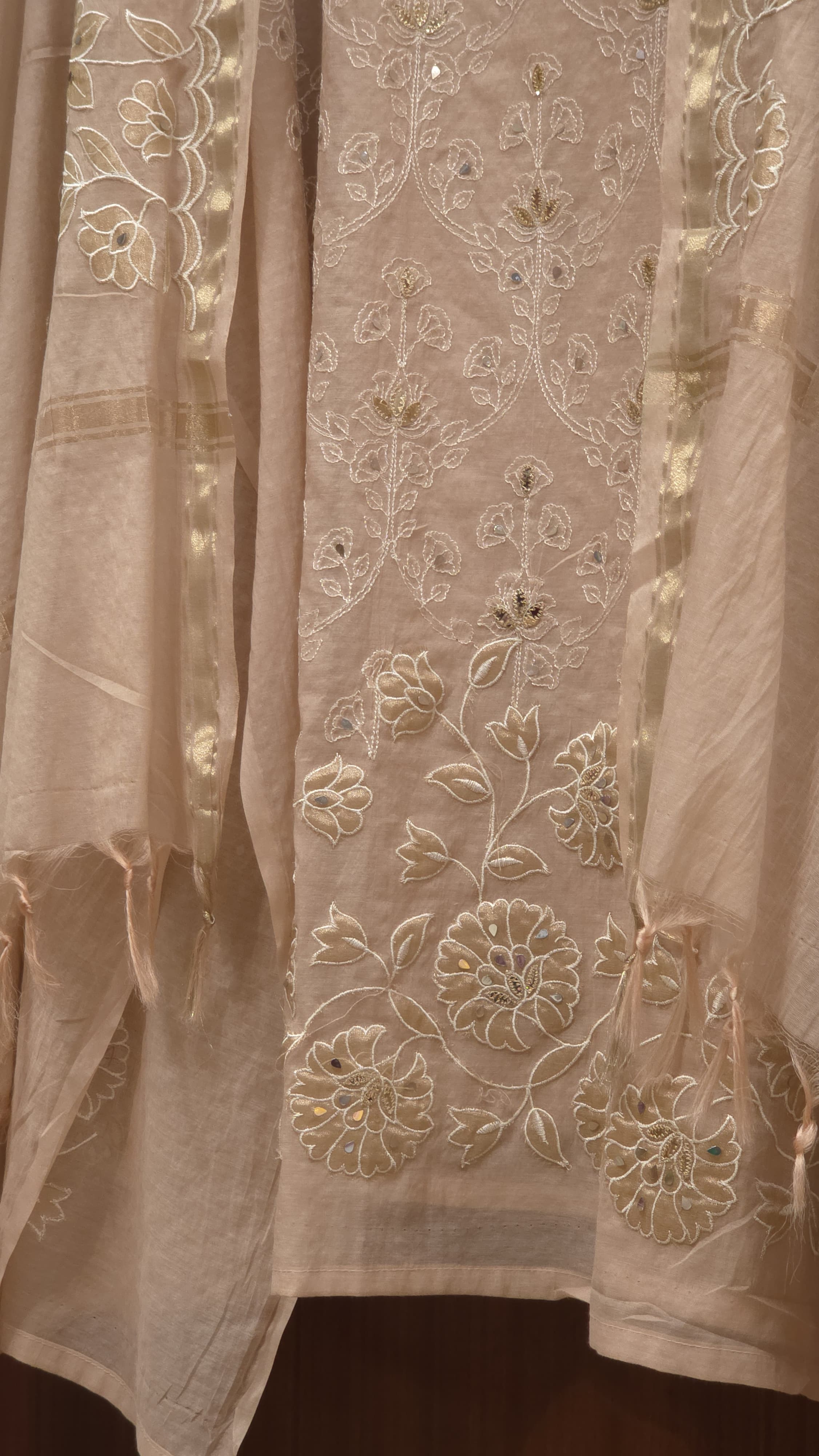 Mul chanderi Patchwork & Threadwork Suit