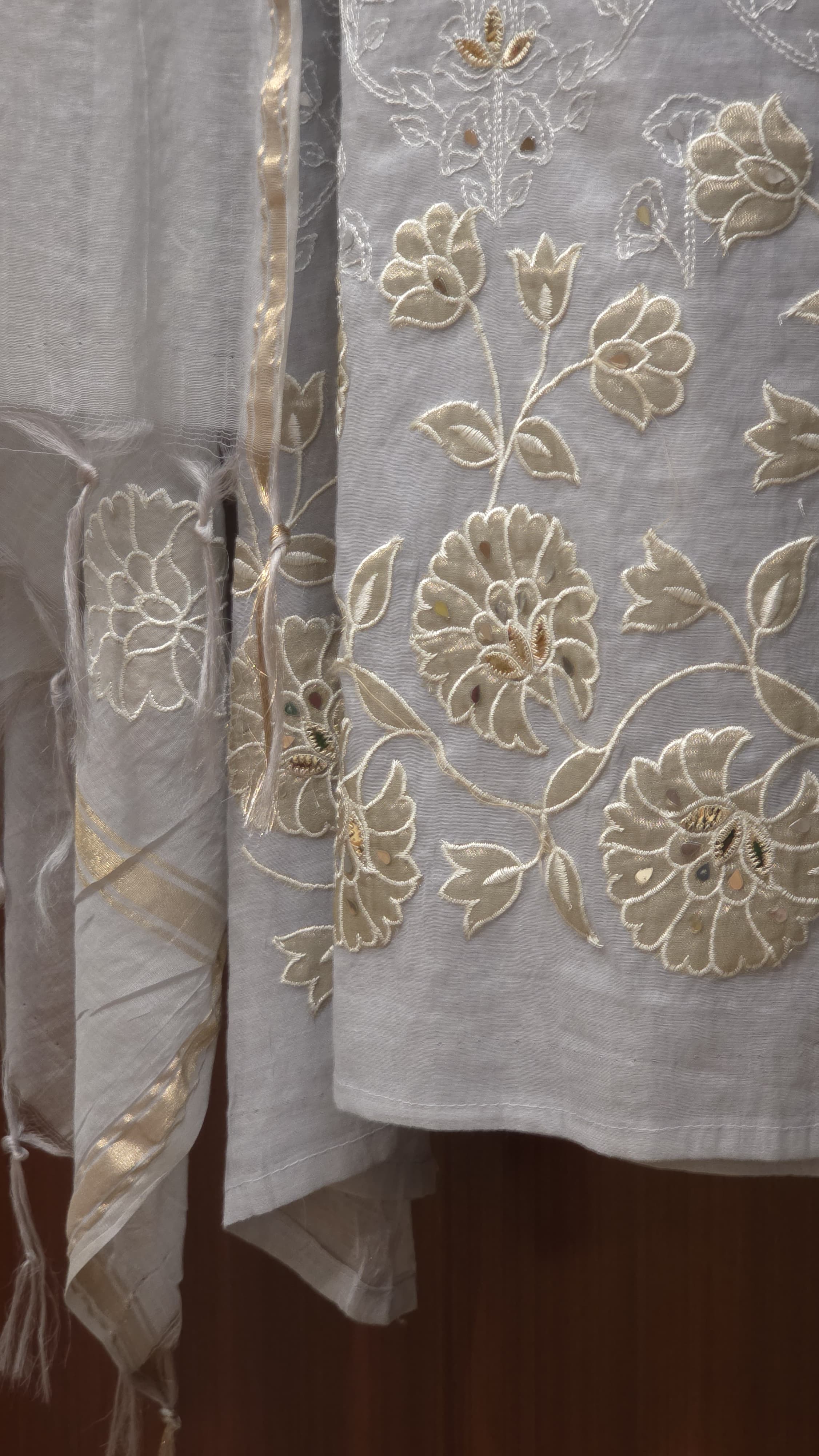 Mul chanderi Patchwork & Threadwork Suit