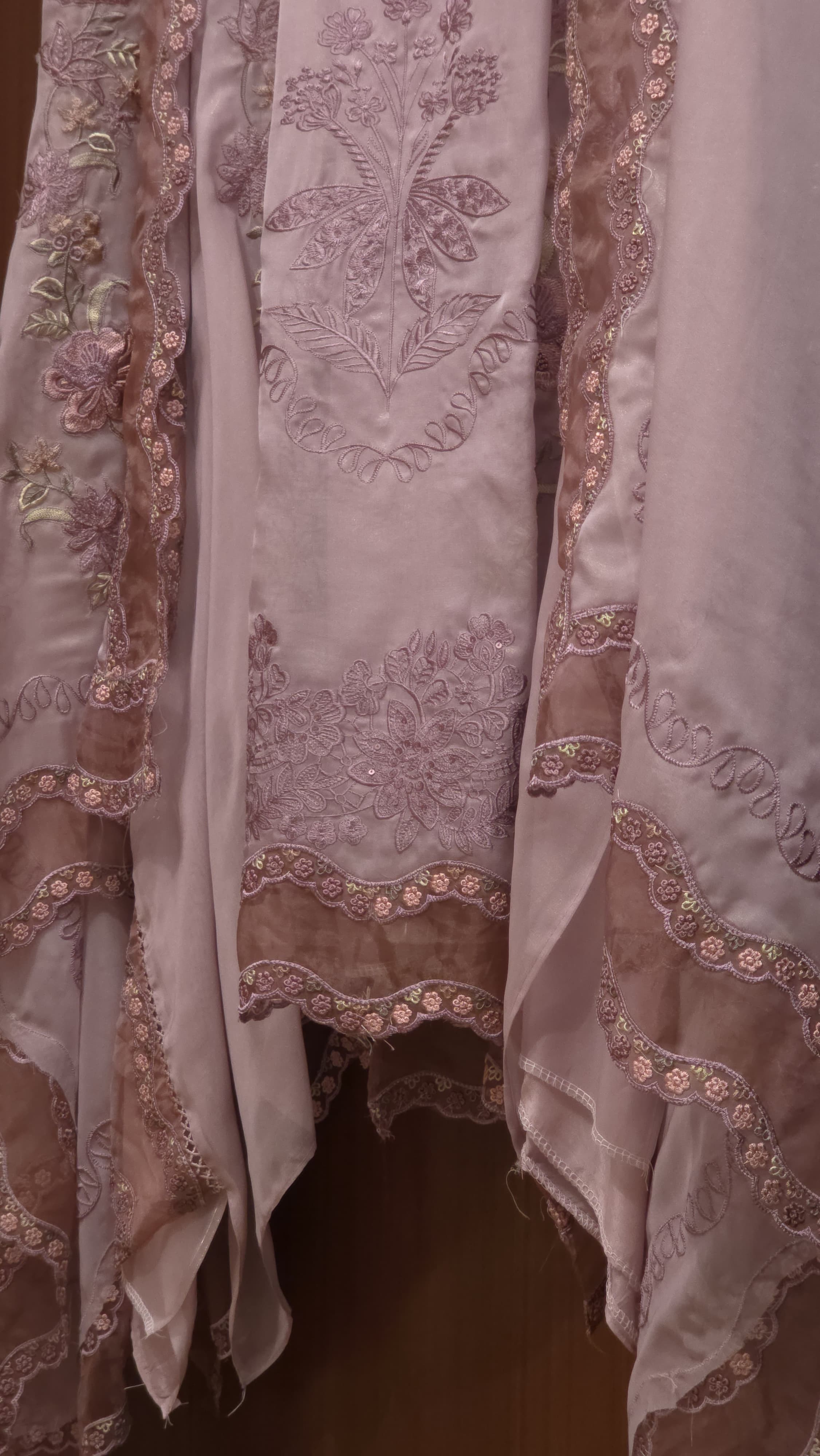 Exhibition's Choice Pakistani Organza Suit 3.O