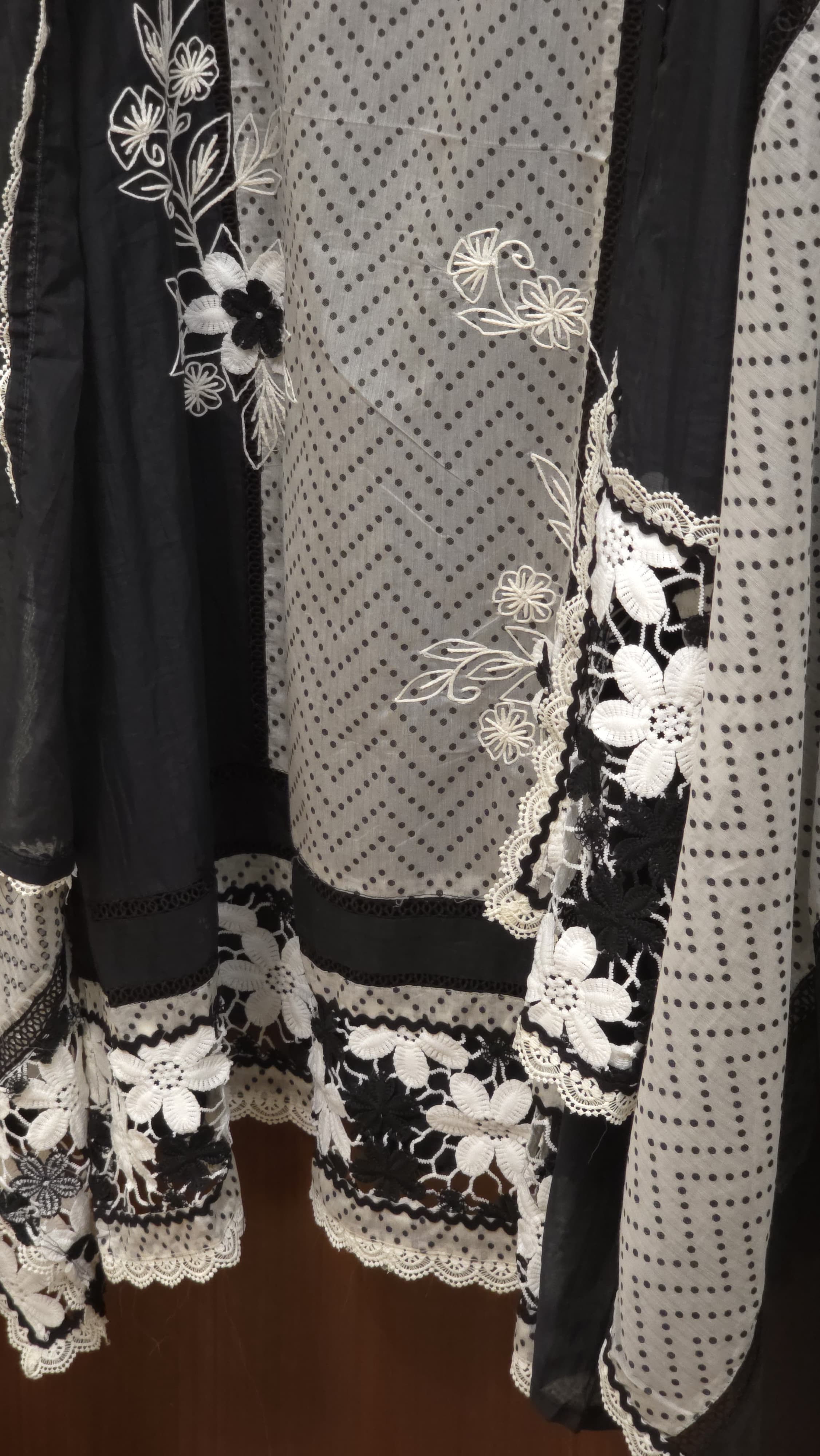 Pakistani Crochet Suit 2.O