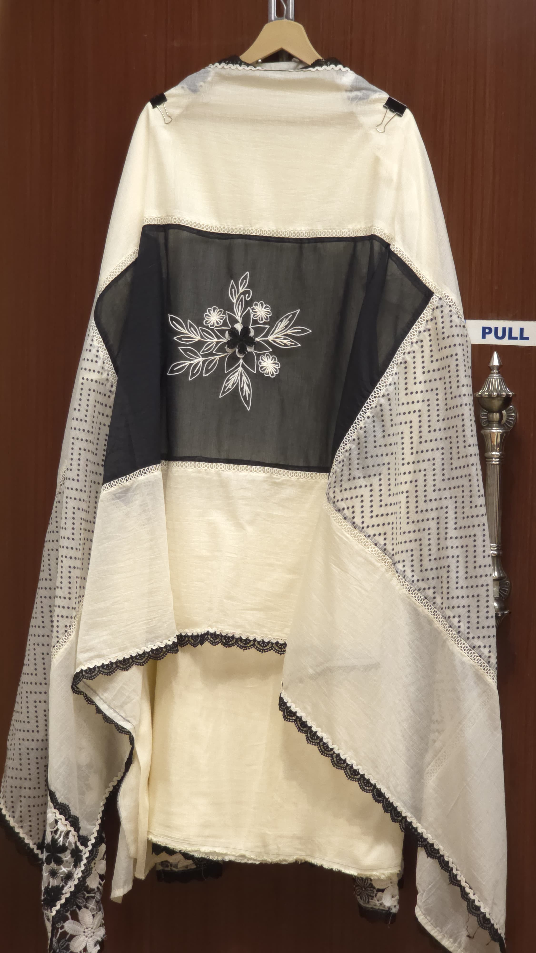 Pakistani Crochet Suit 2.O