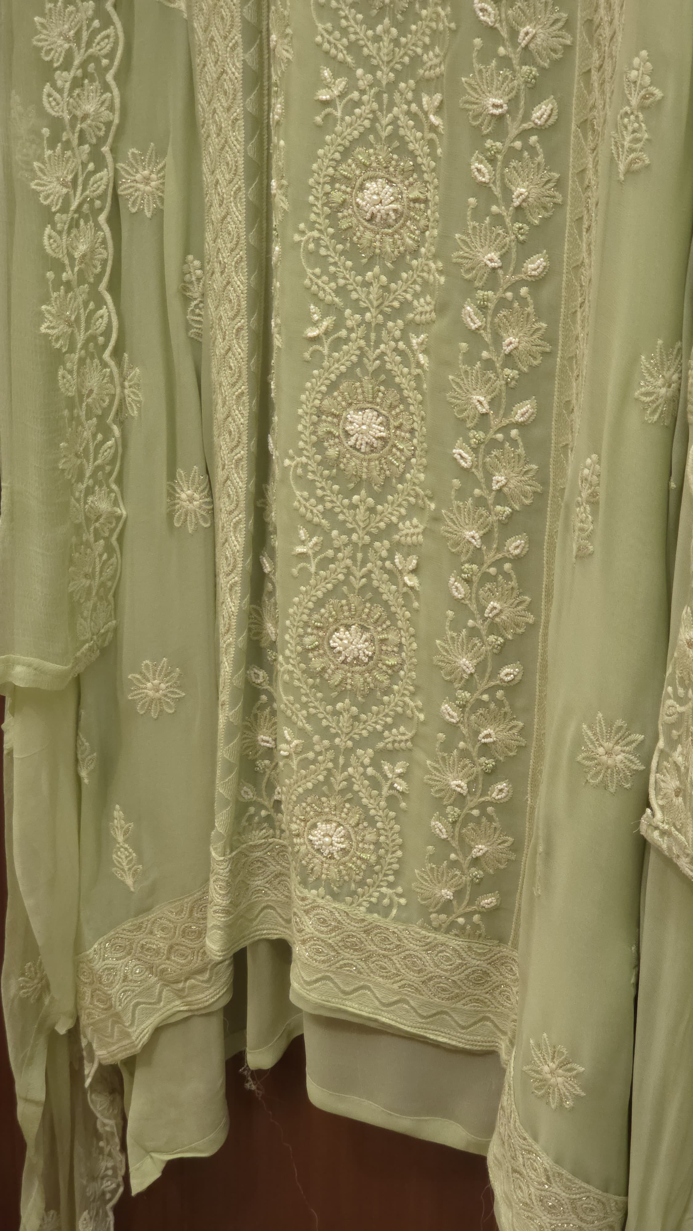 Georgette Lucknowi Pearl Suit 3.O