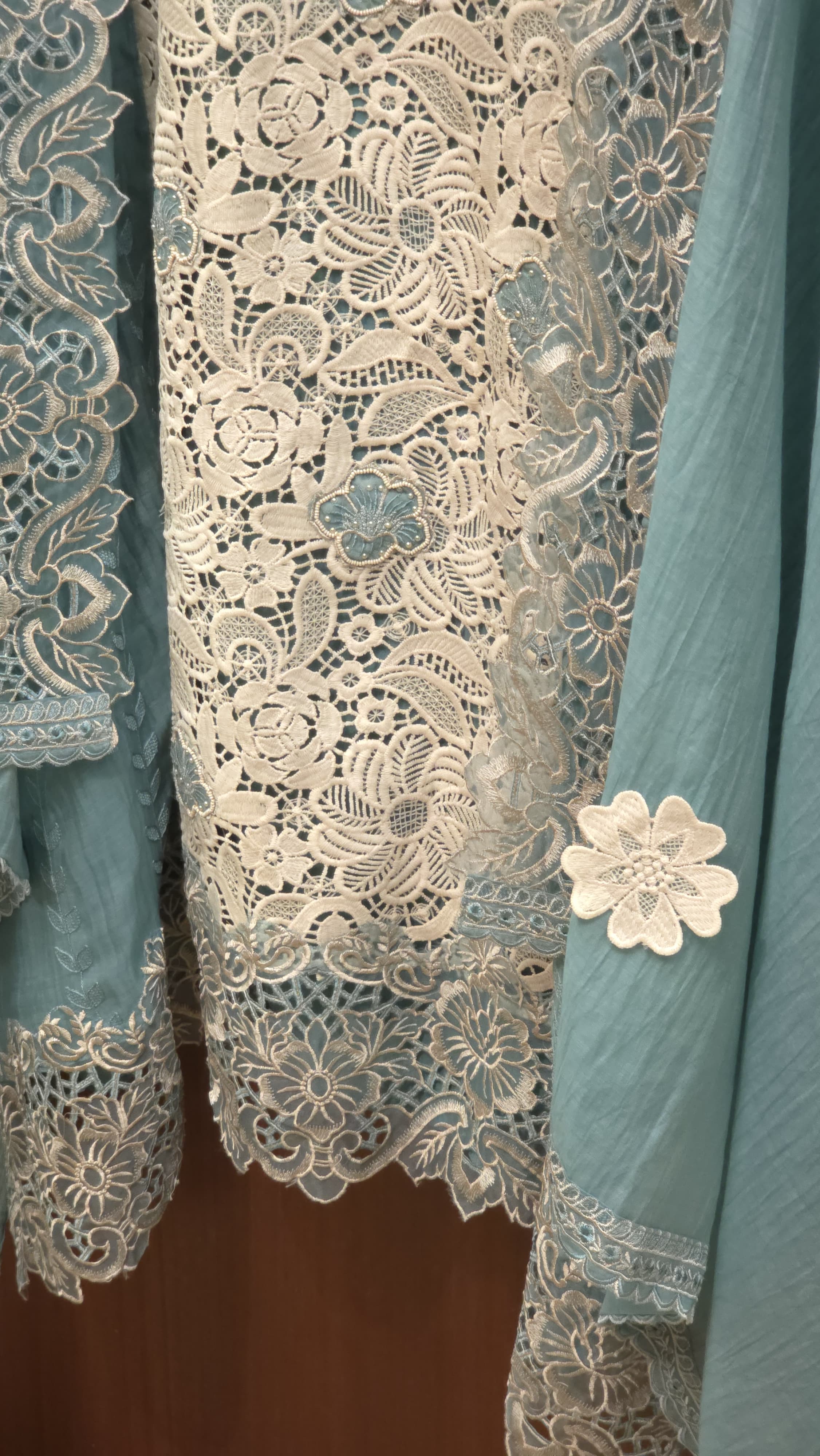 Pakistani Crochet Suit 3.O