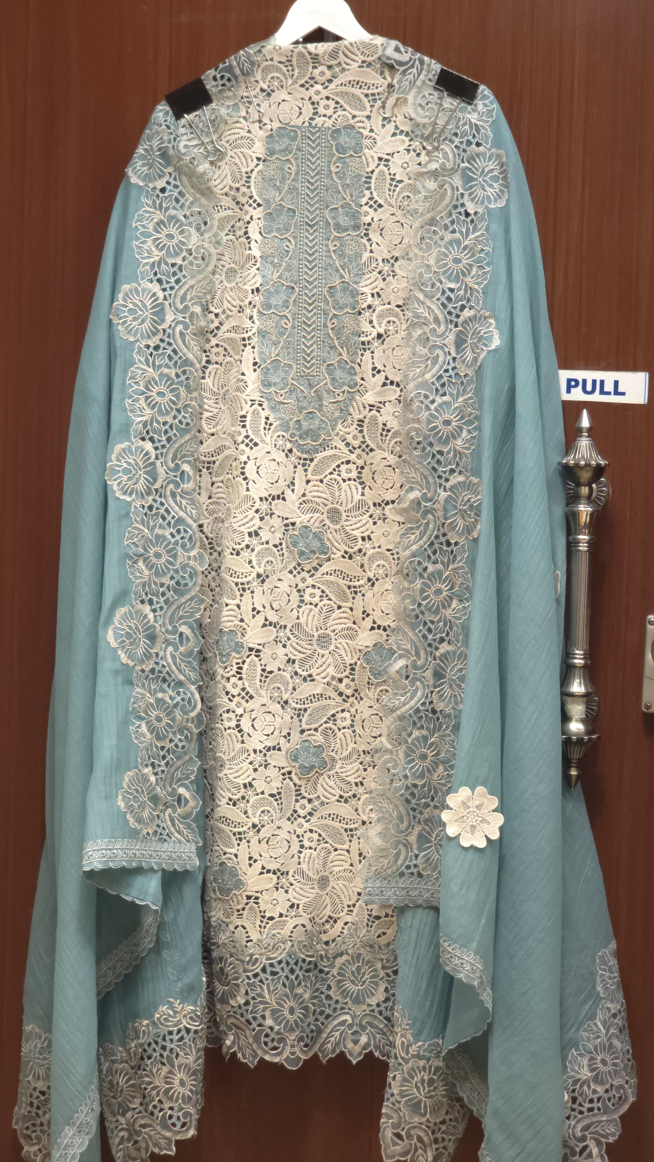 Pakistani Crochet Suit 3.O