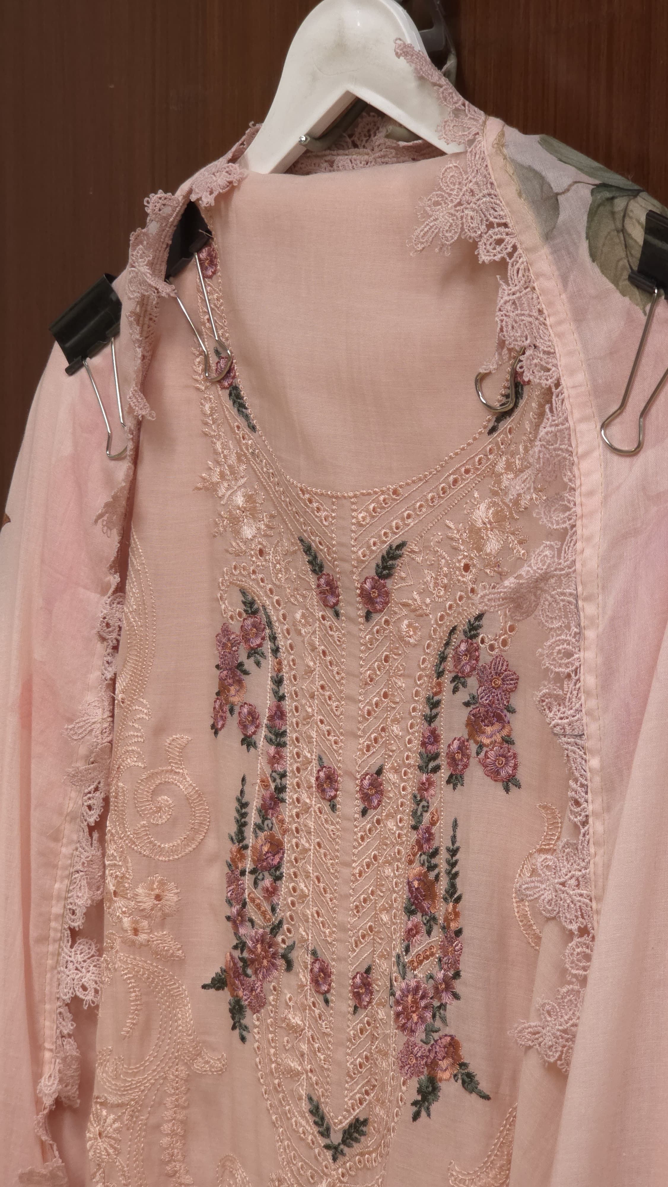 Pakistani Mul Chanderi Suit with Dyed Karachi lace's