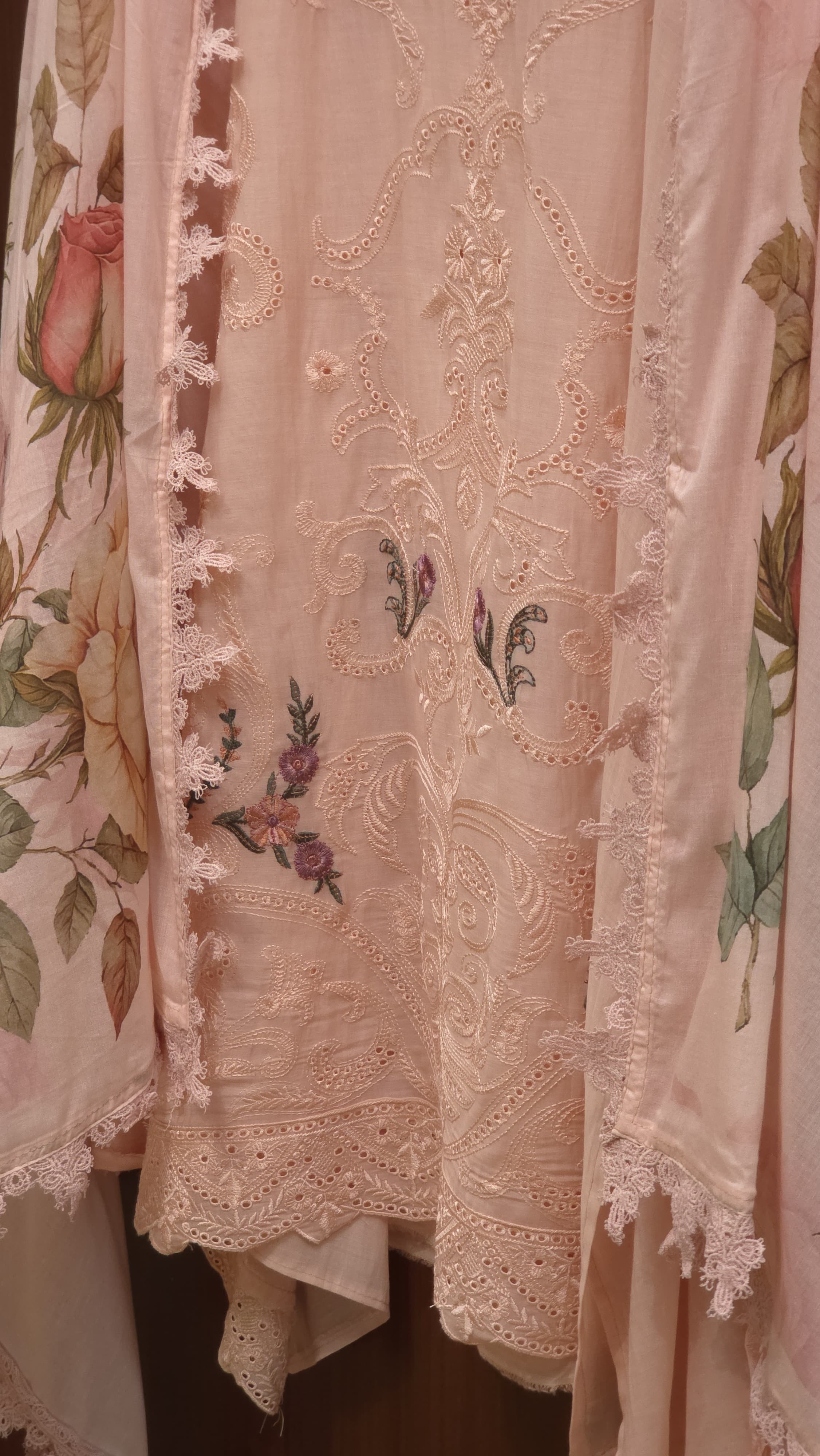 Pakistani Mul Chanderi Suit with Dyed Karachi lace's