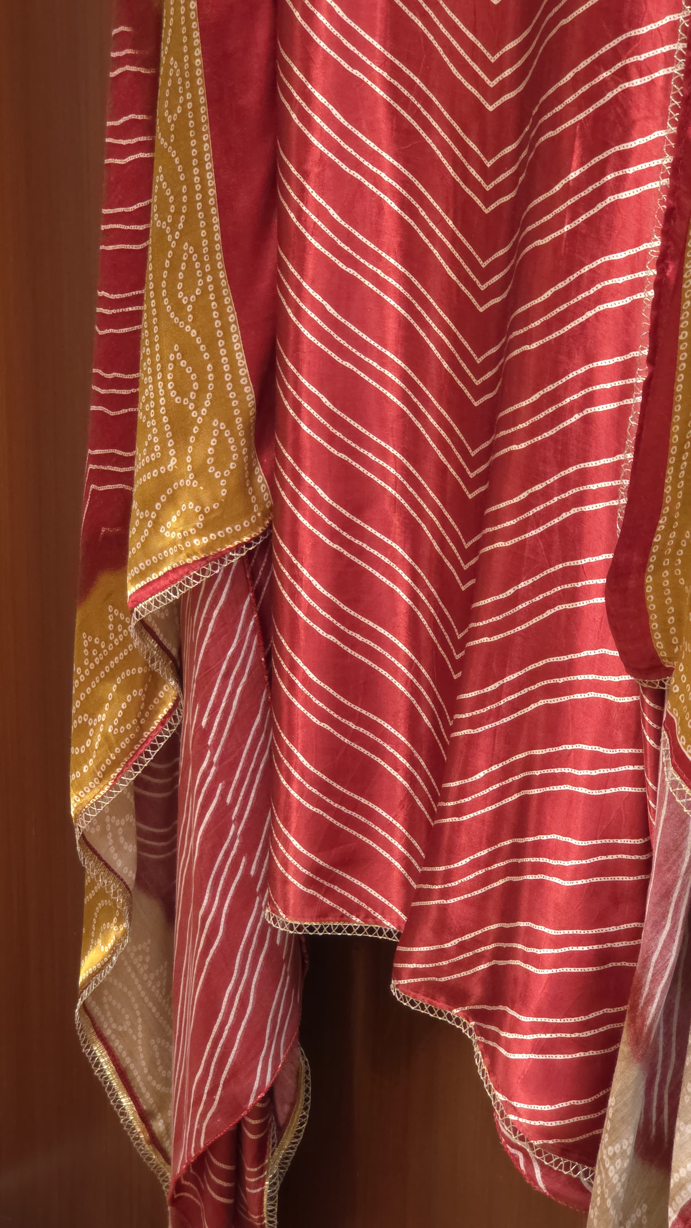 Gaji Silk 16.O with Bandhani & Gotta Prints