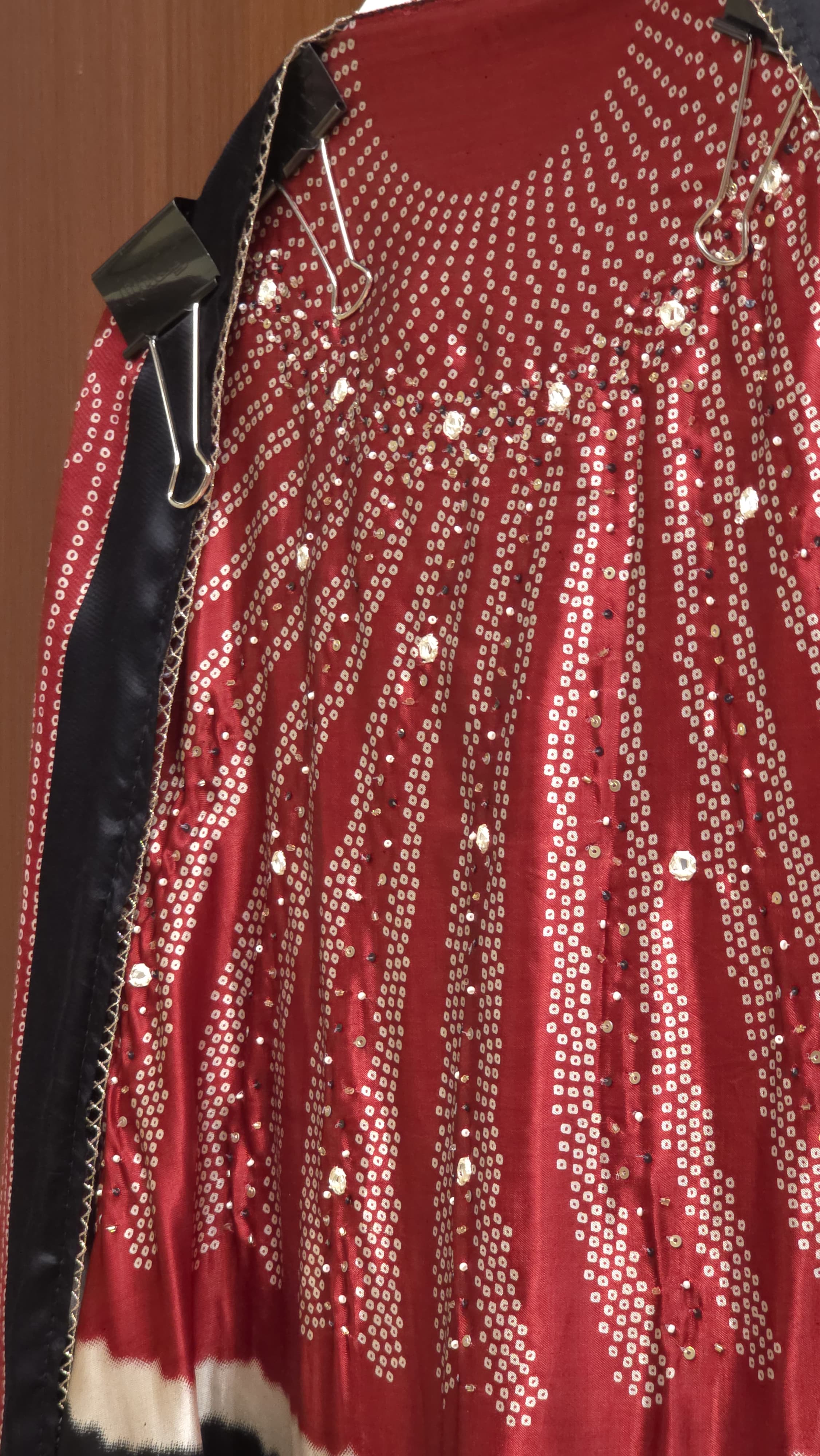 Gaji Silk 16.O with Bandhani & Gotta Prints