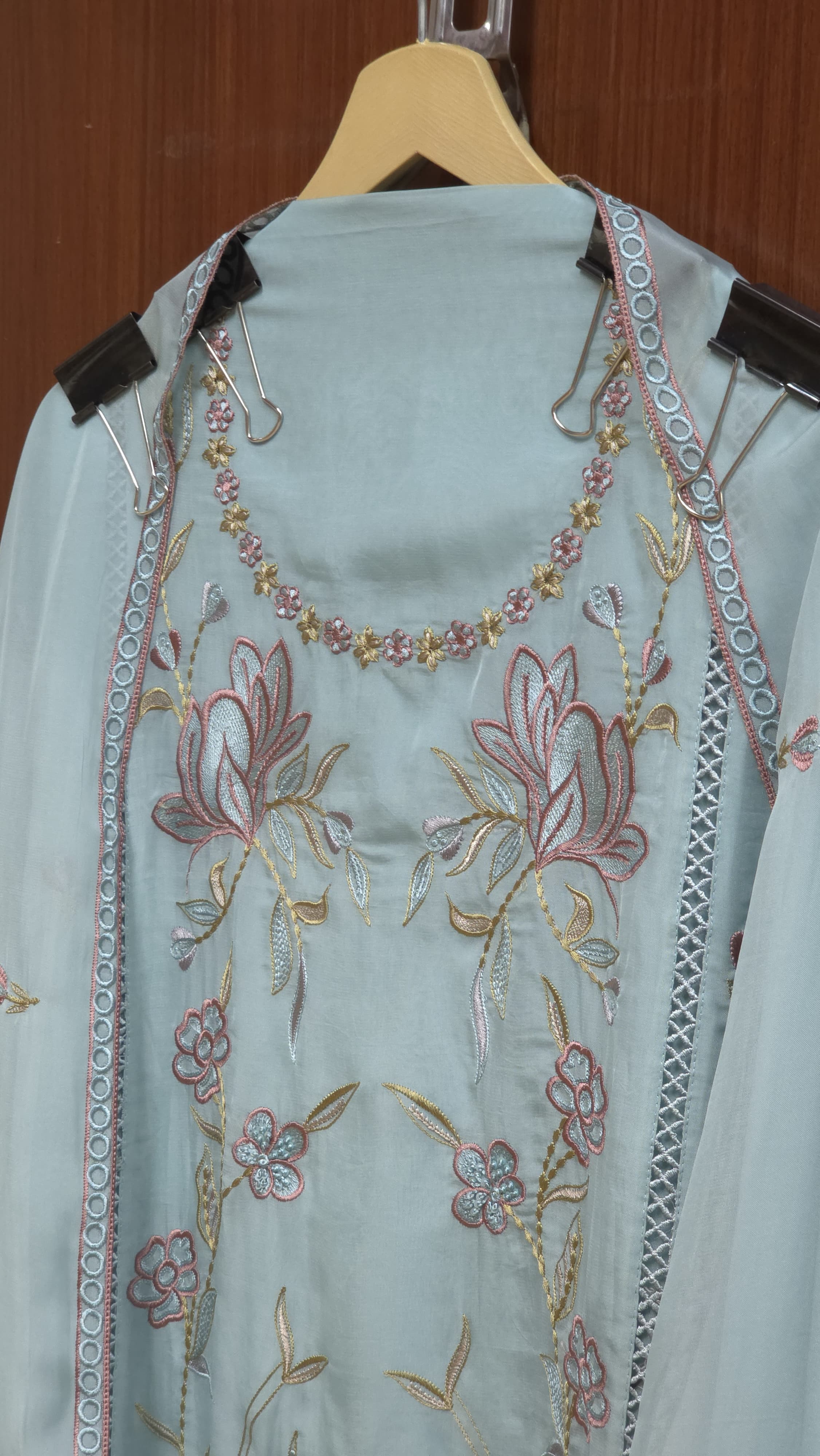 Exhibition's Choice Pakistani Organza Suit 4.O