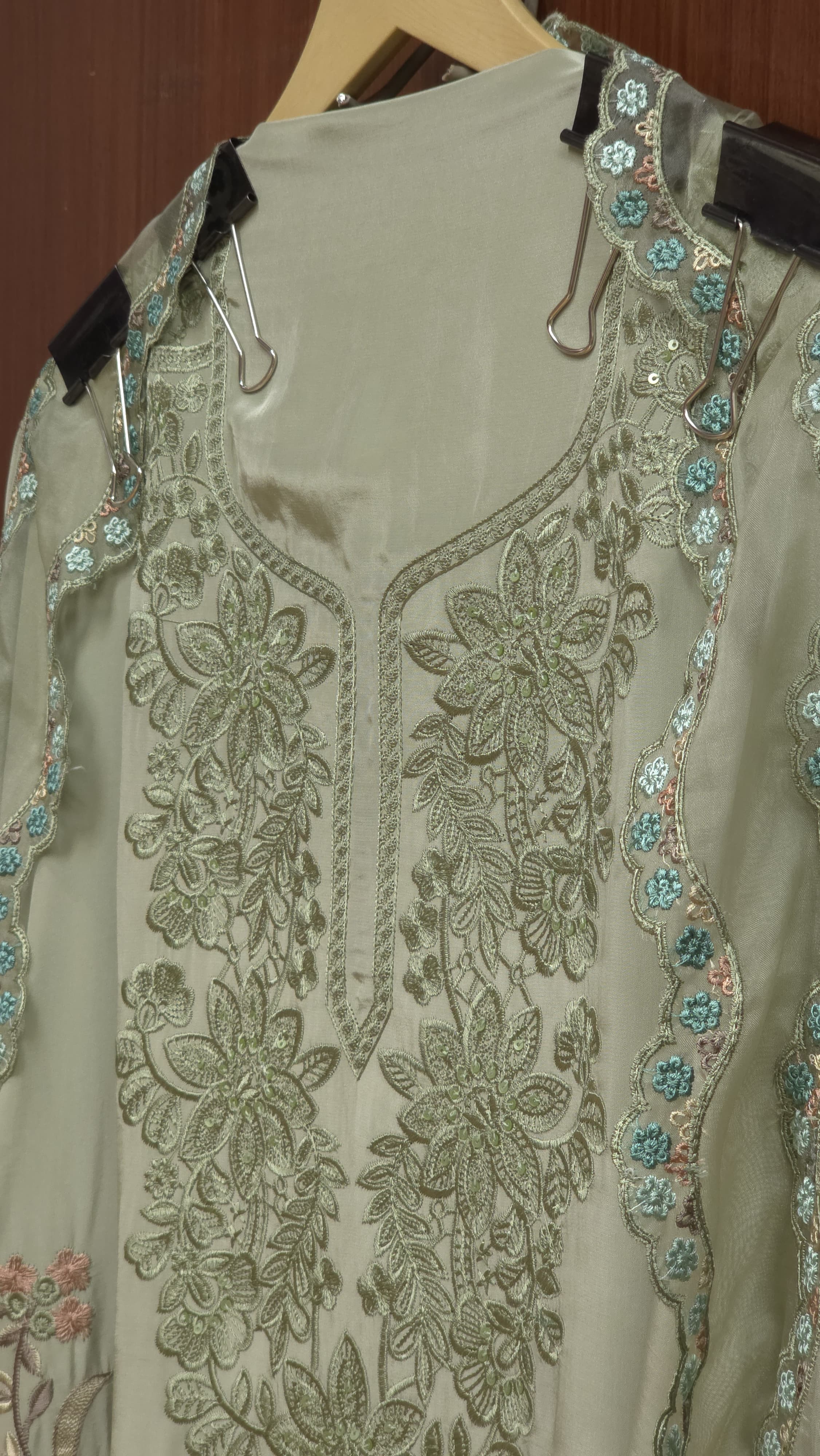 Exhibition's Choice Pakistani Suit 3.O - Crepe