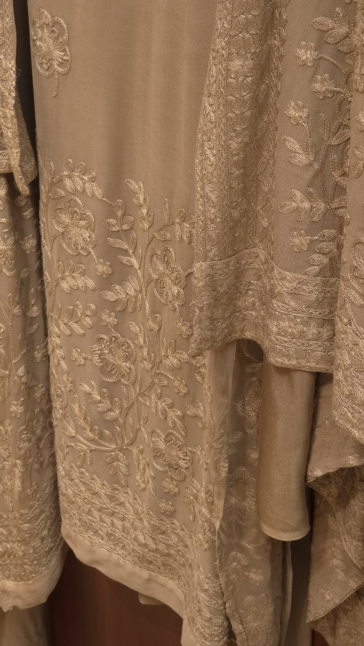 Dyeable Georgette Lucknowi Suit's