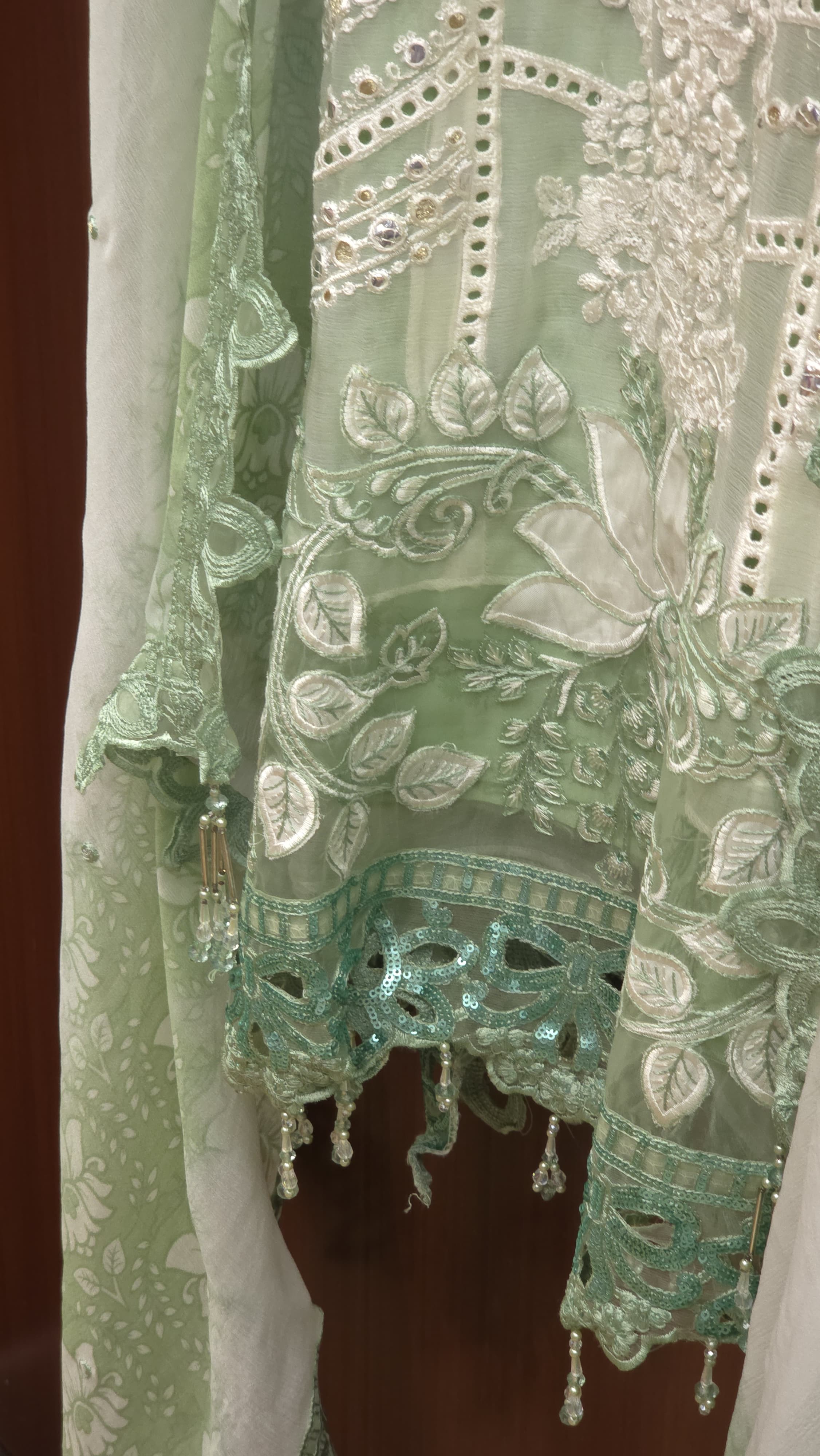 Pakistani Pure Chiffon Suit 4.O-Cutwork,Patchwork