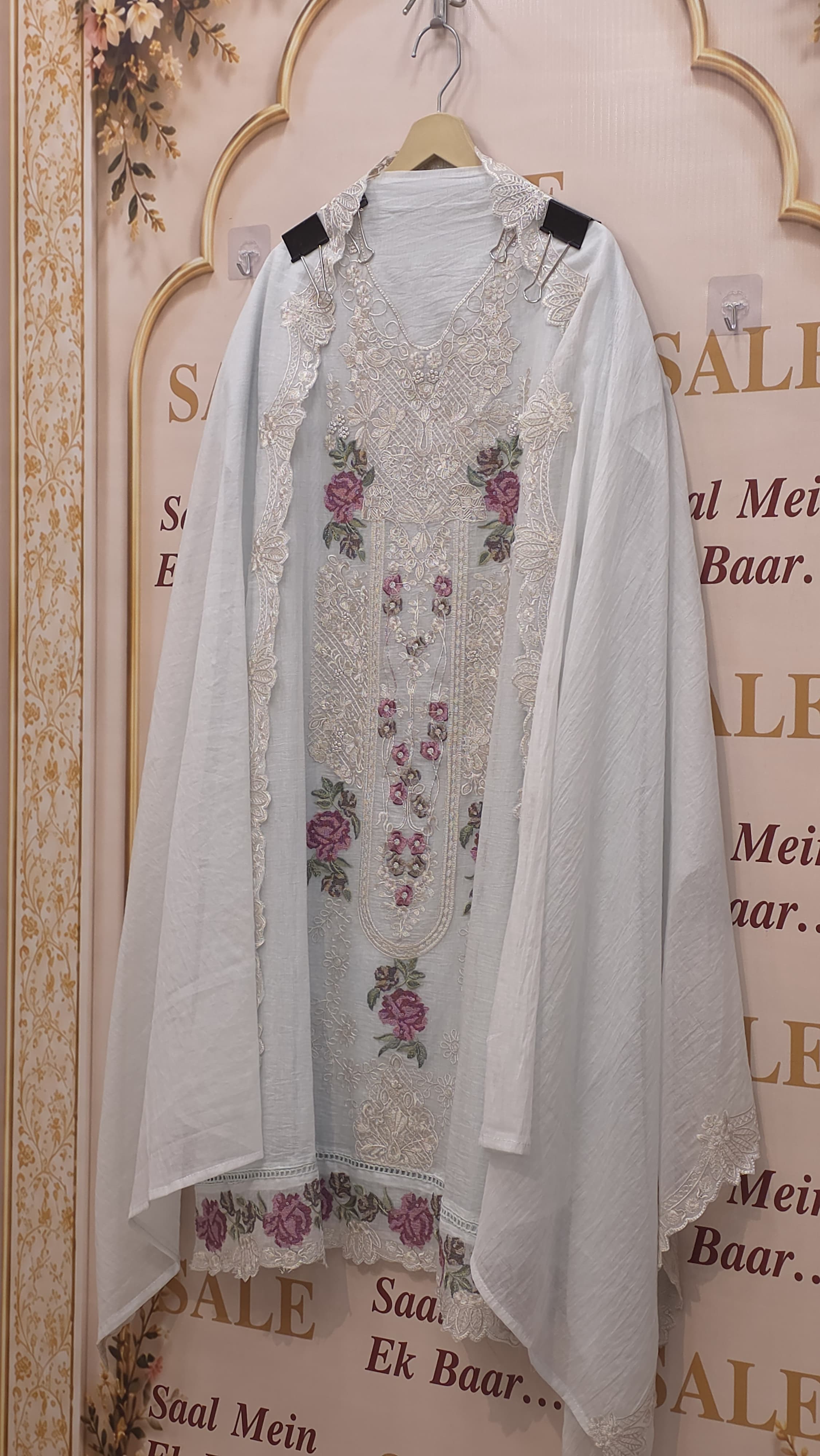 Mul Chanderi Cross- Stitch & Threadwork Suit