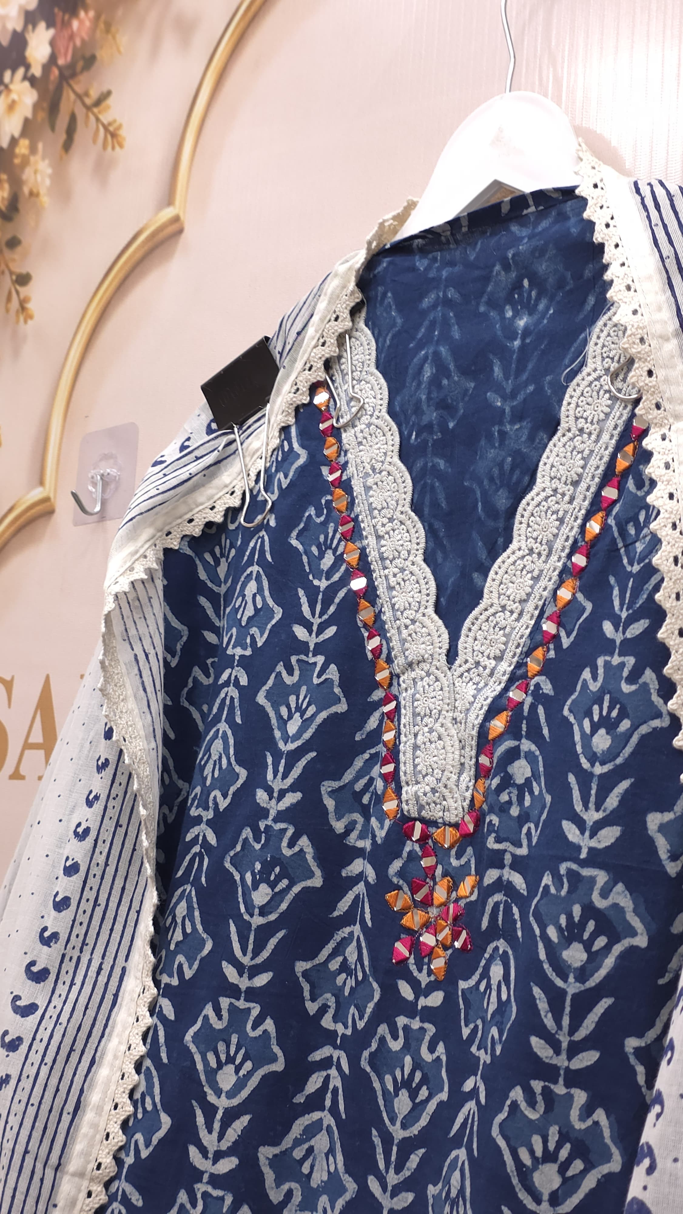 Jaipur's Famous Rapid-Indigo Handblock Suits