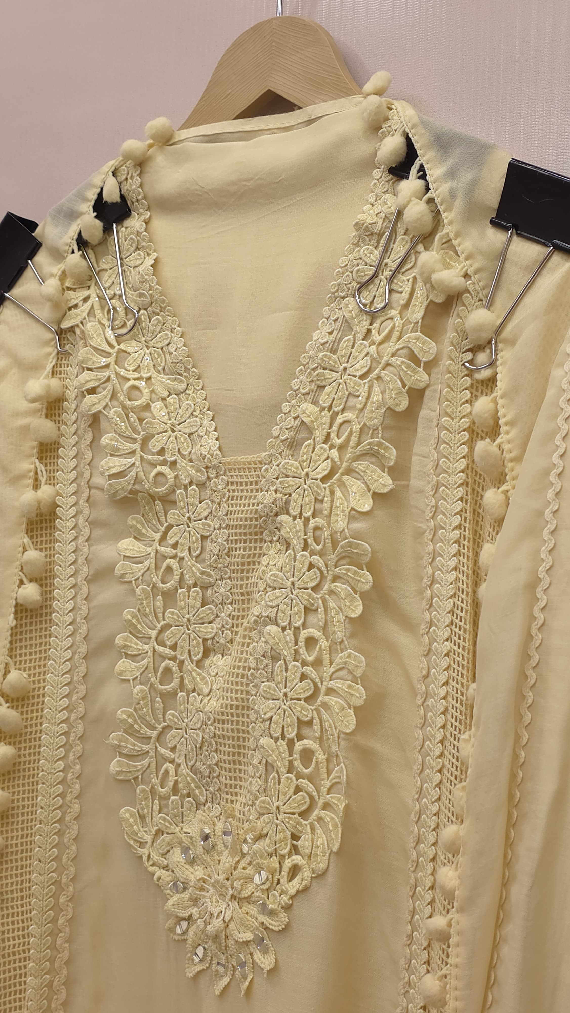 Pakistani Crochet Pure Mulchanderi Suit