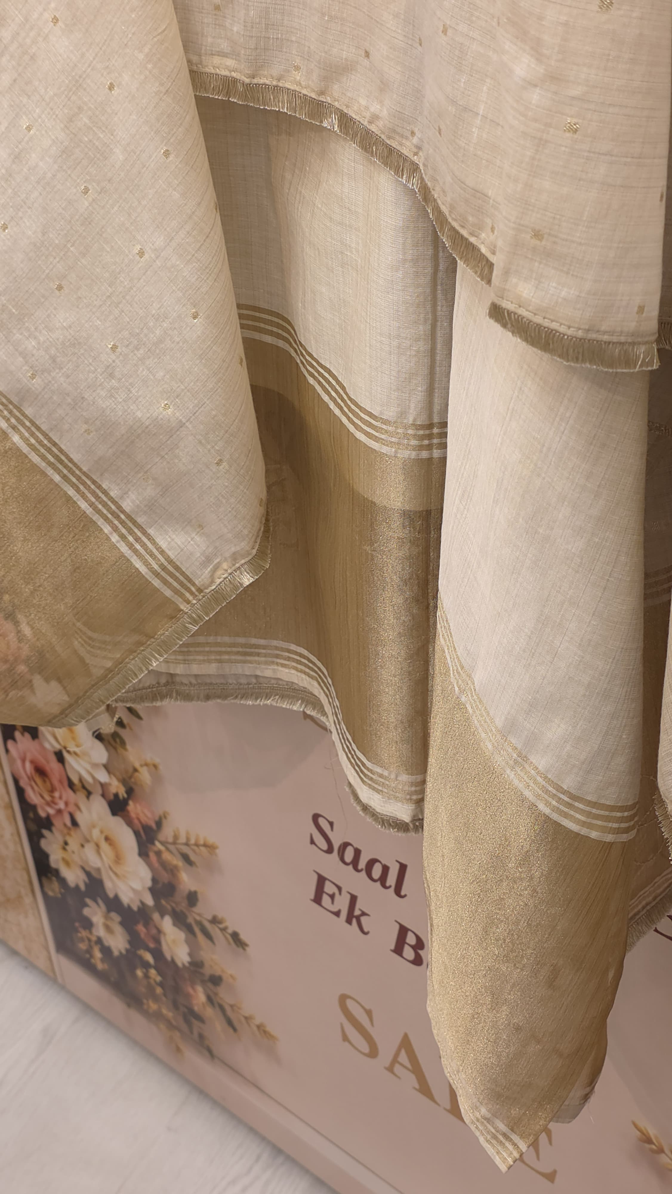 Jamdani Suit with Threadwork & Gold Weave