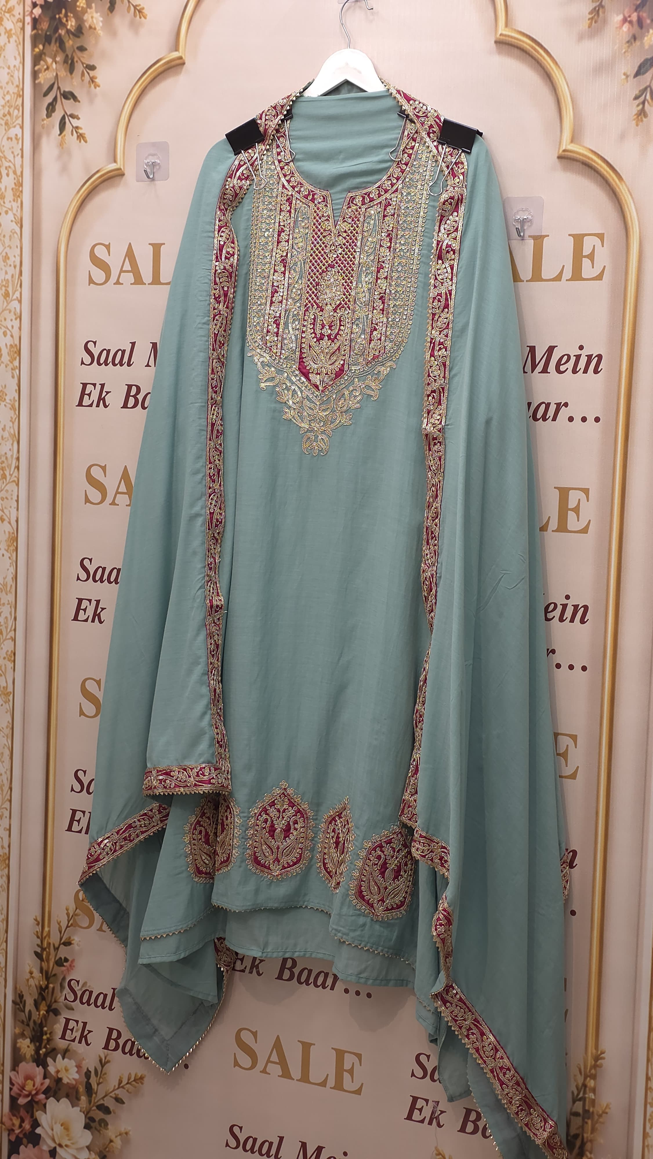 Rajwada Embroidered Mulchanderi Suit