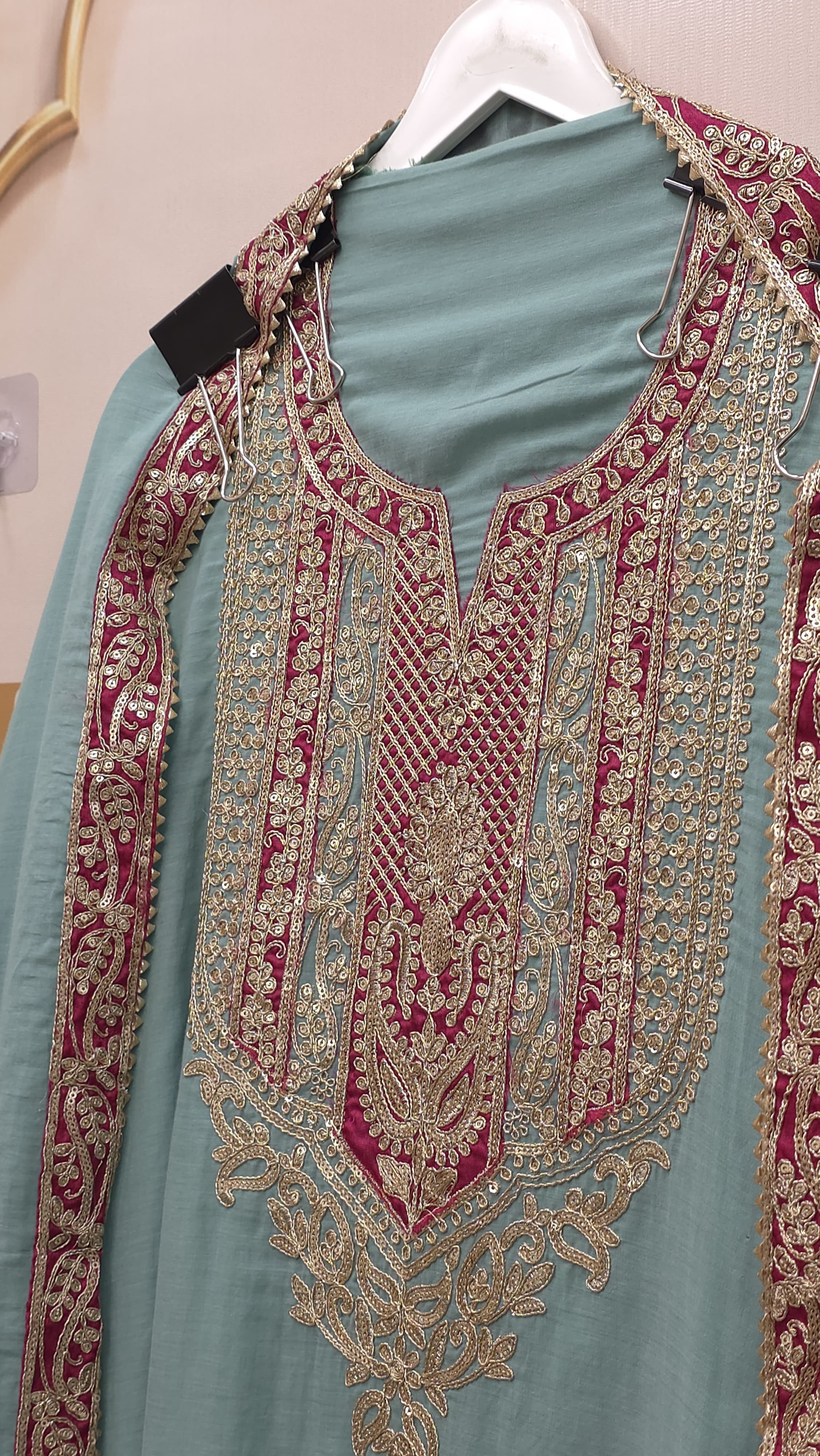 Rajwada Embroidered Mulchanderi Suit