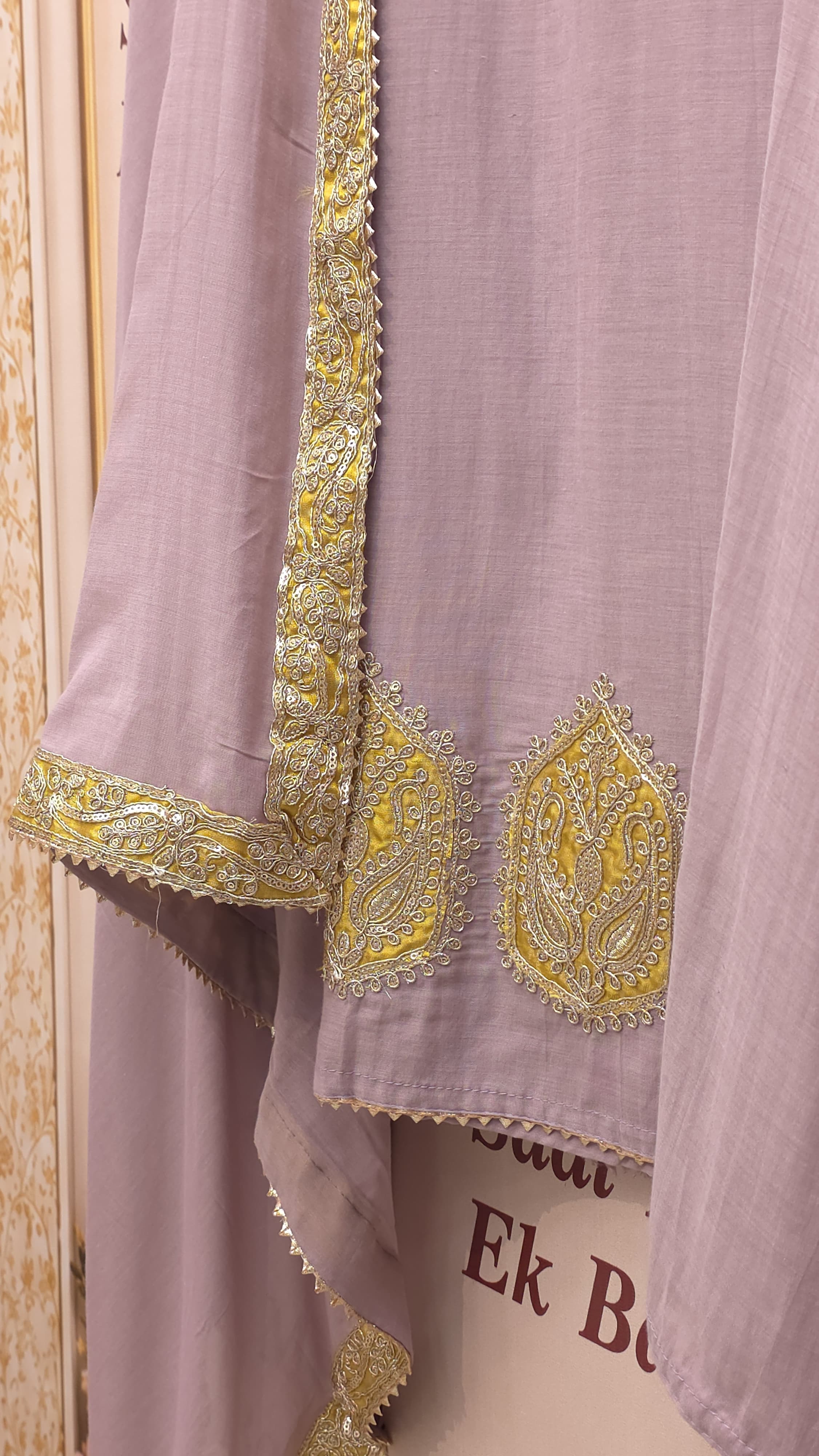 Rajwada Embroidered Mulchanderi Suit