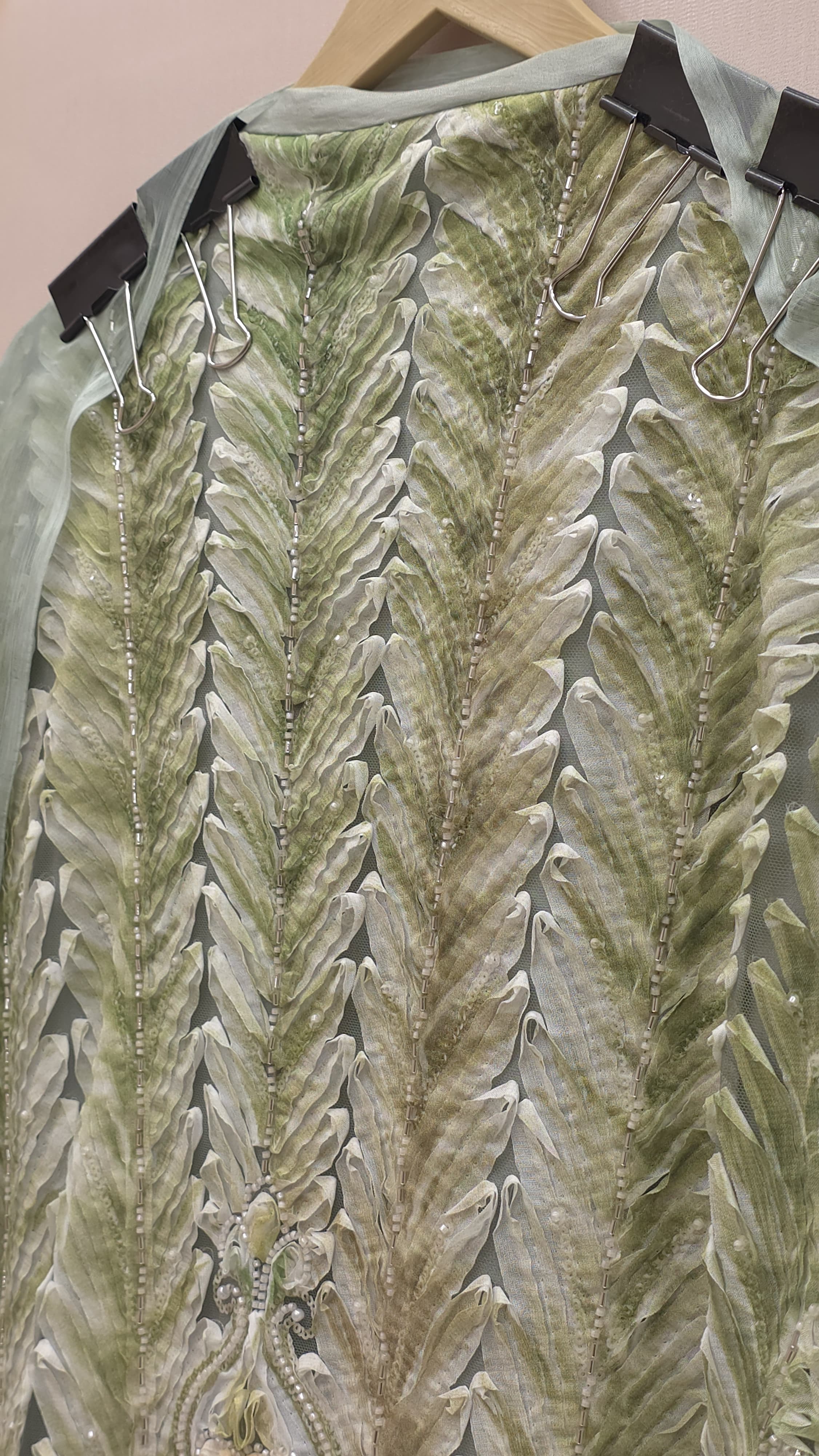 Indo-Western Suit - Feather Feel Embroidery