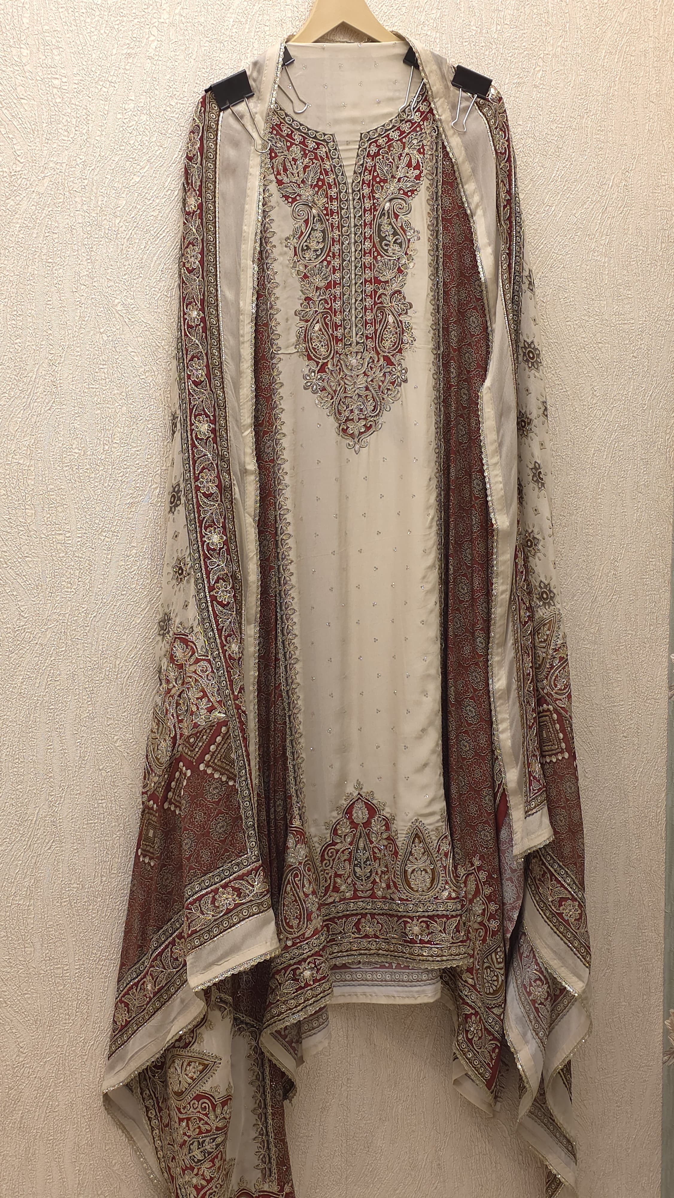 Pure Crepe Suit Straight Style