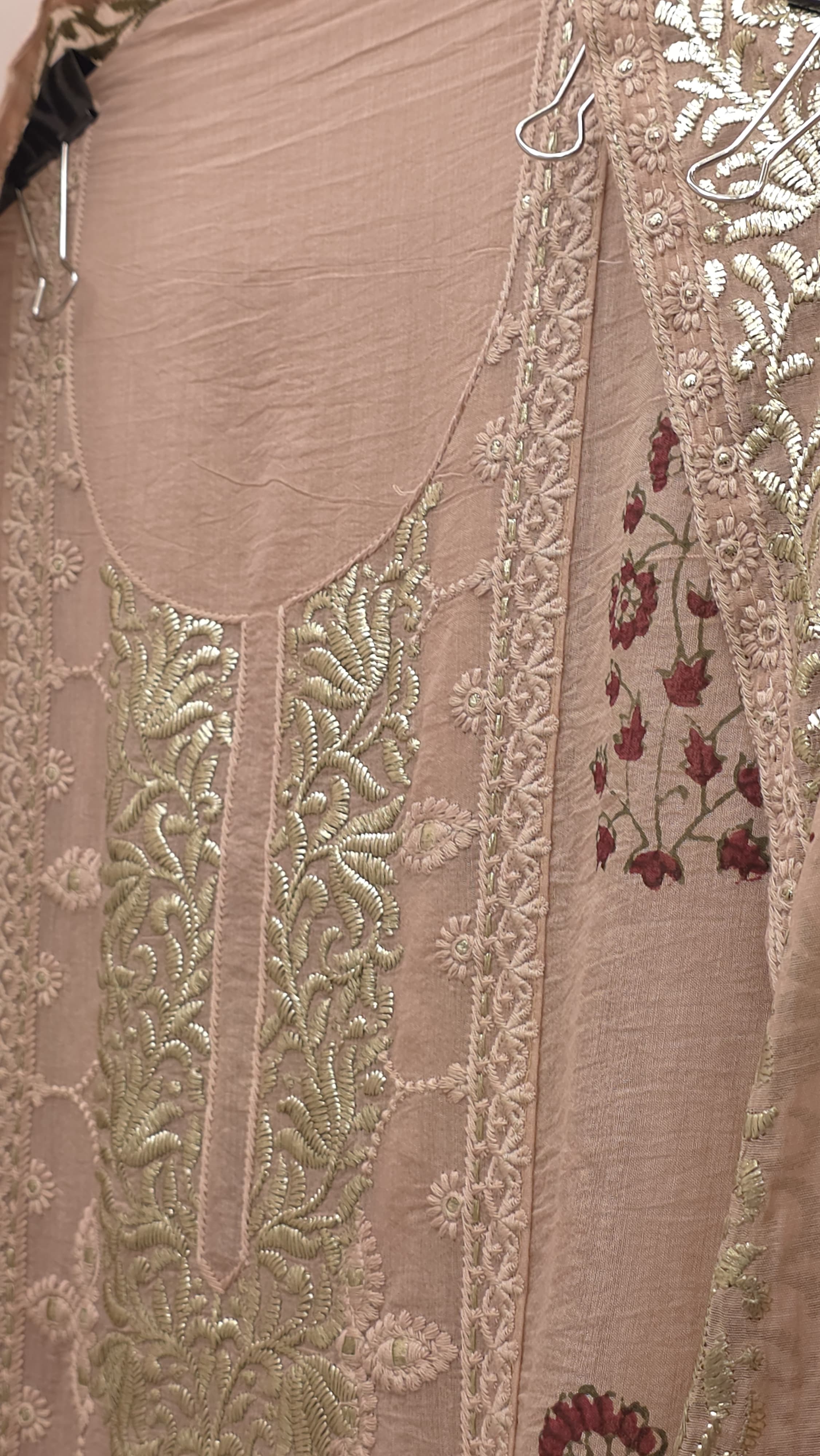 Mulchanderi Suit With Pitta,Threadwork & Print's