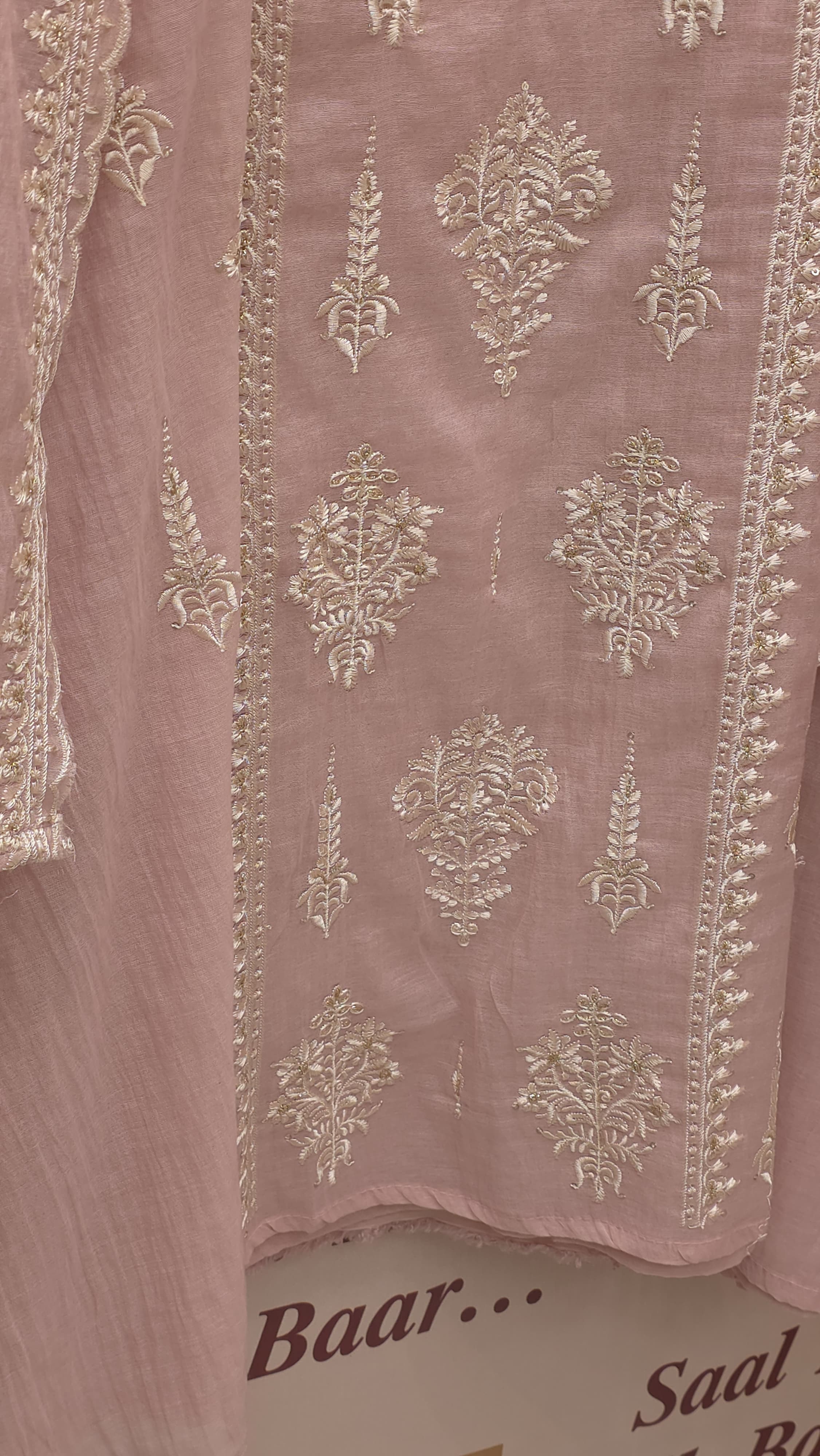 Lucknowi Embroidered Mulchanderi Suit